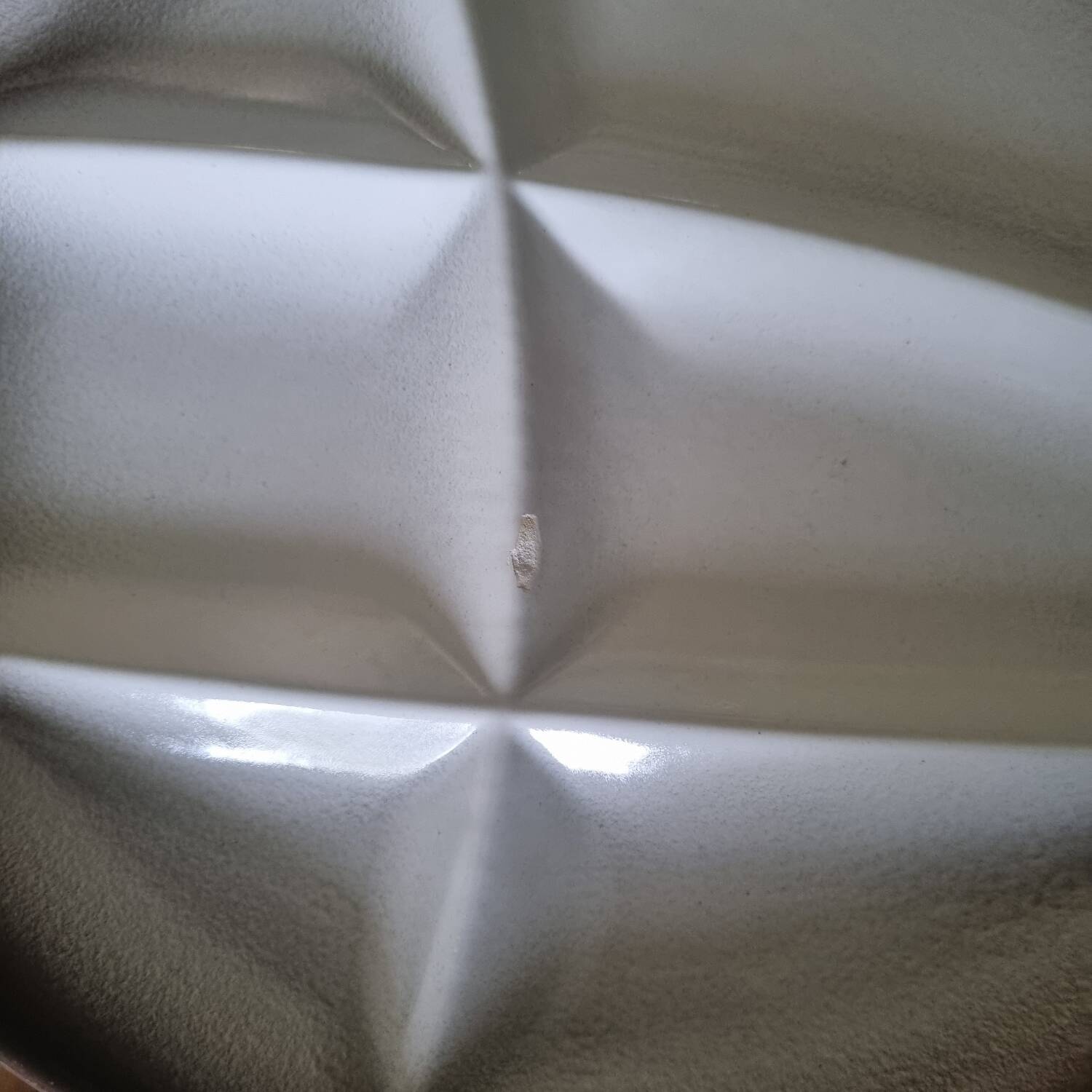 Stoneware fondue plate