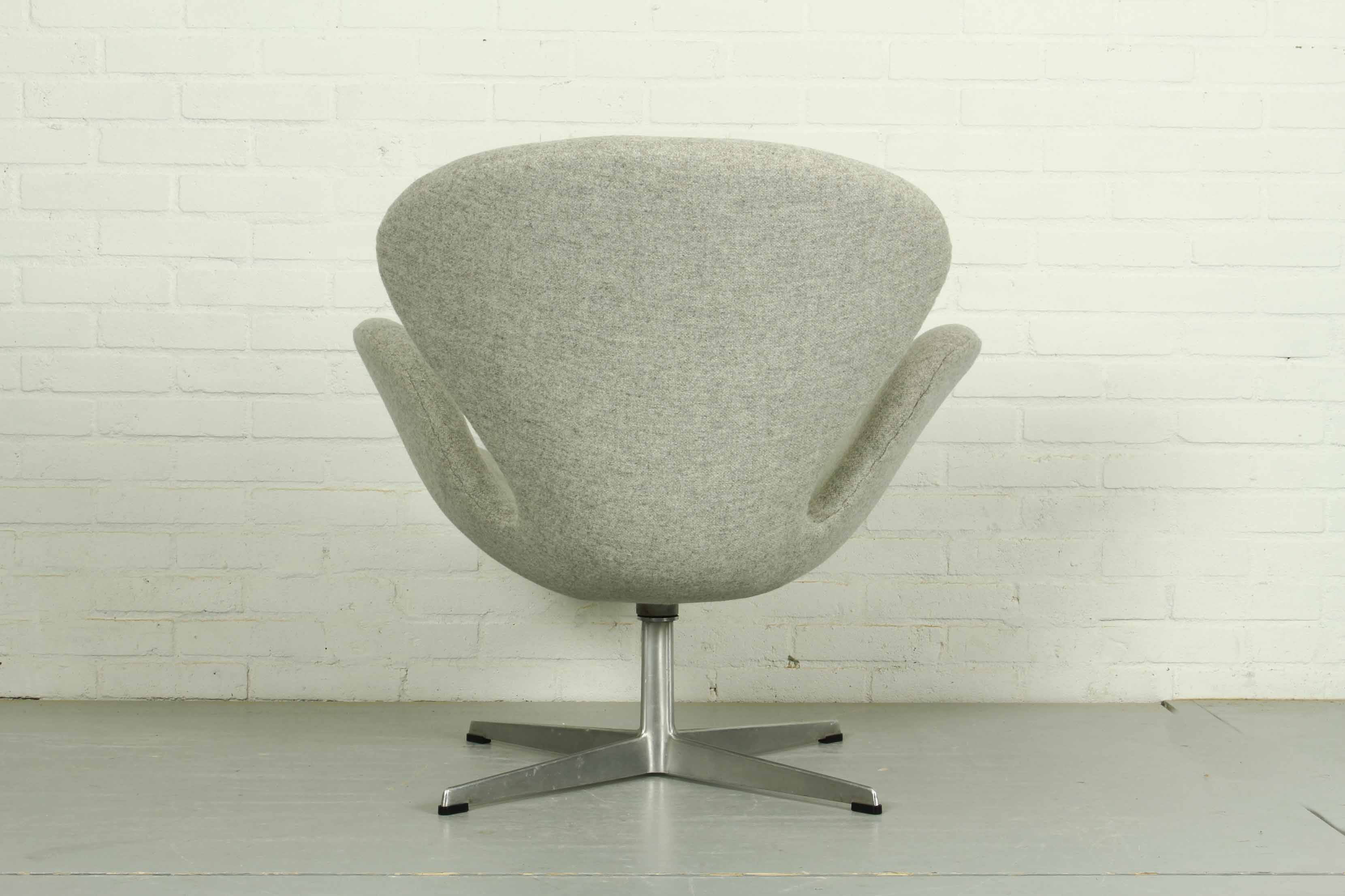 Swan Chair par Arne Jacobsen pour Fritz Hansen, années 1960