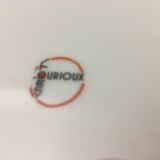 Salad bowl " Lourioux Foëcy " with flower motifs.