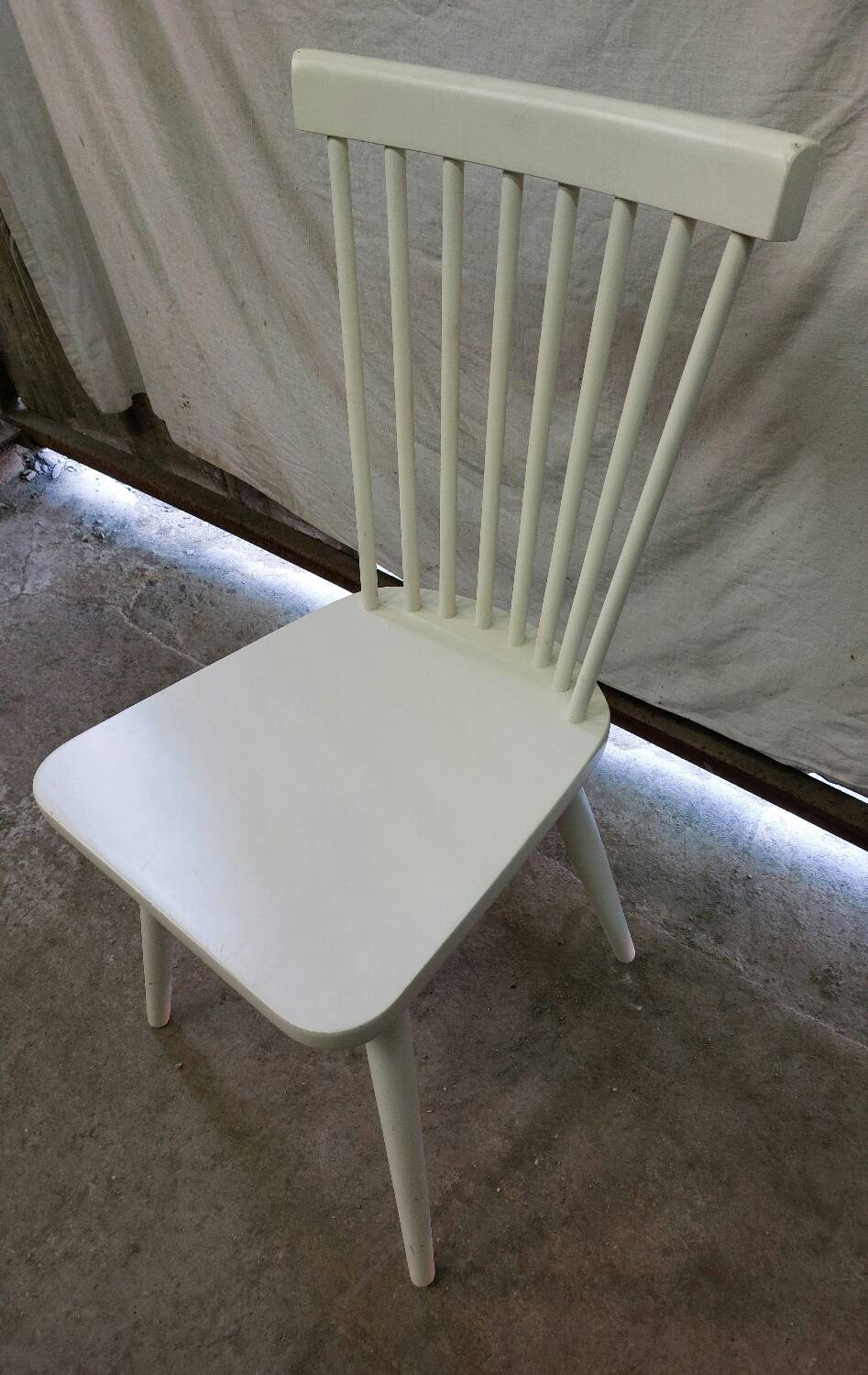 Vintage white chair