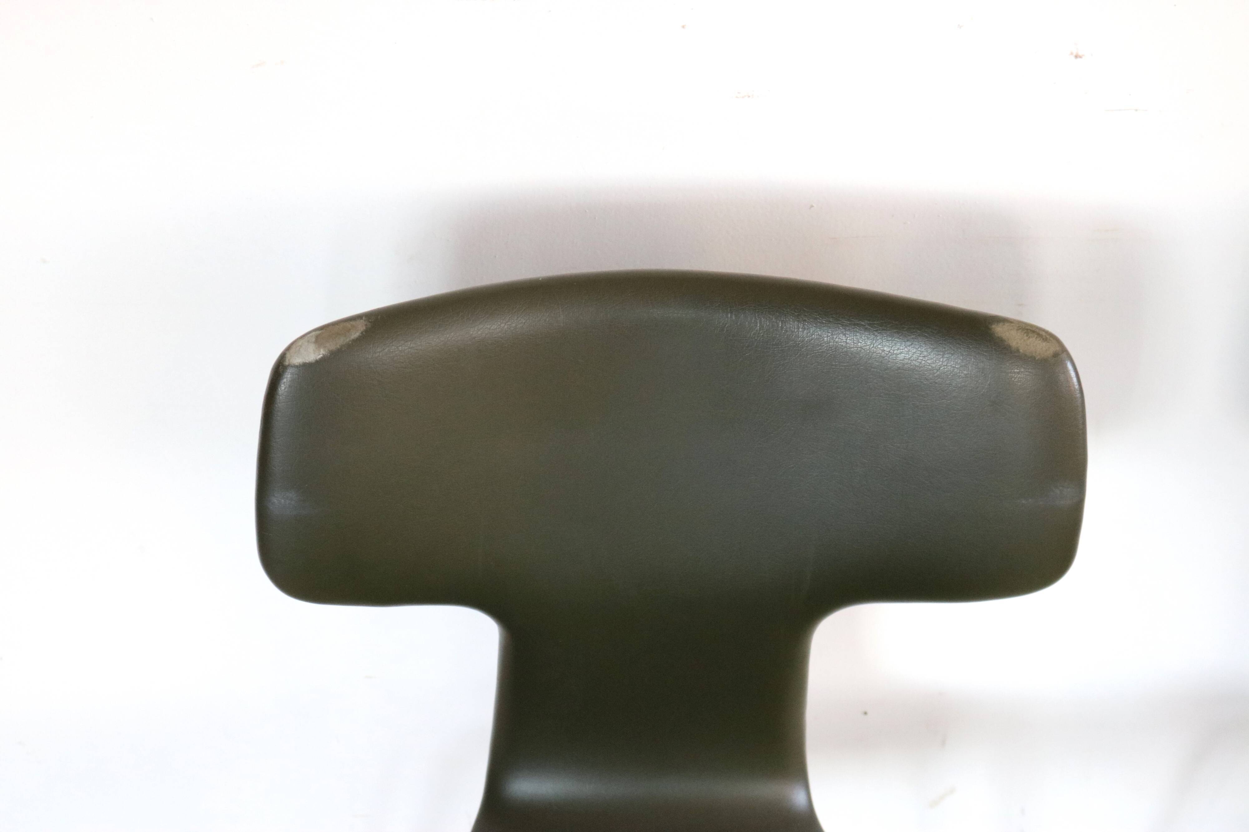 Six chaises « marteau » vintage par Arne Jacobsen pour Fritz Hansen