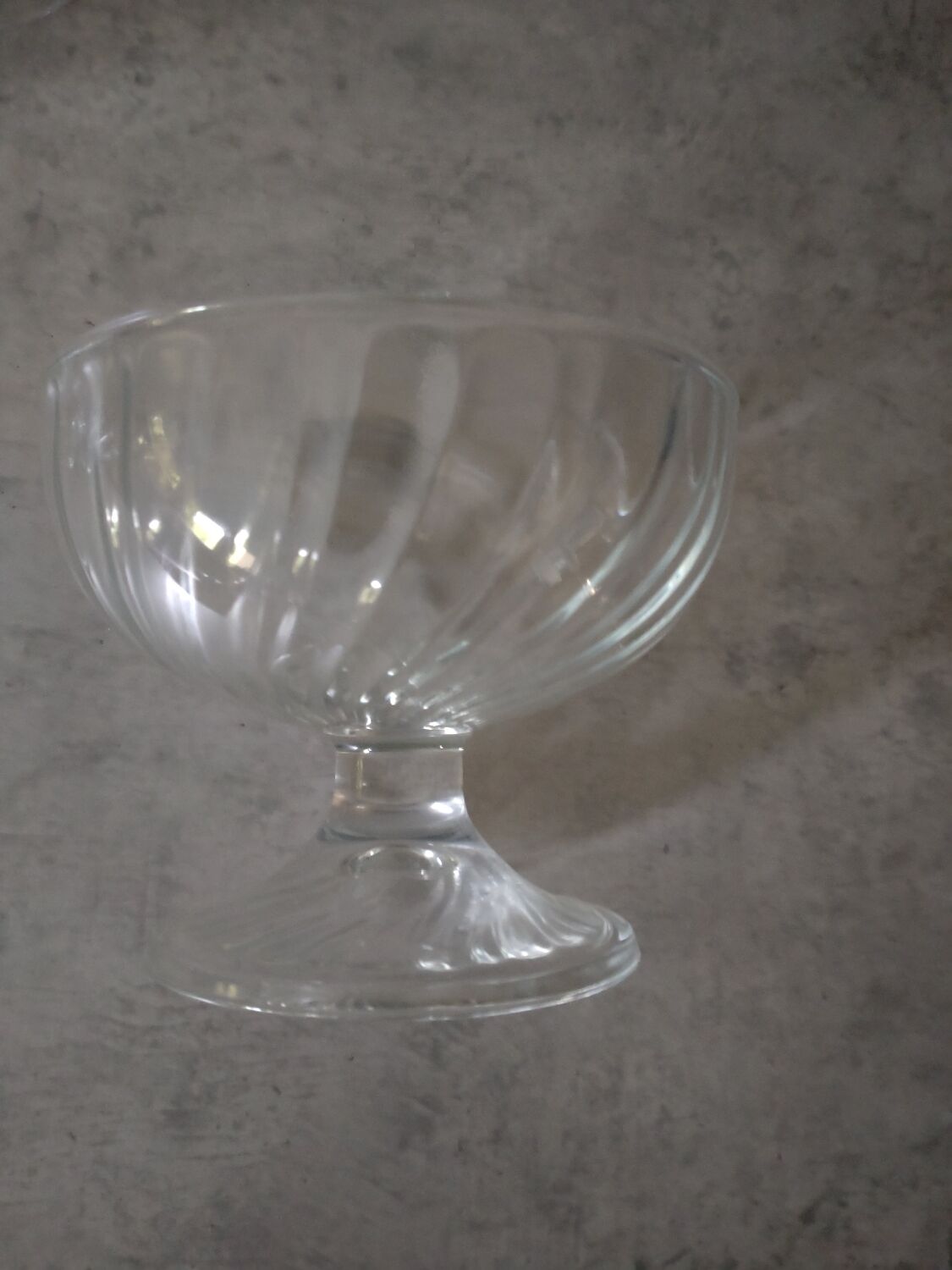 Set of 6 glass cups