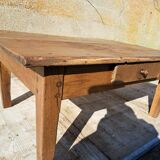 Table basse de ferme