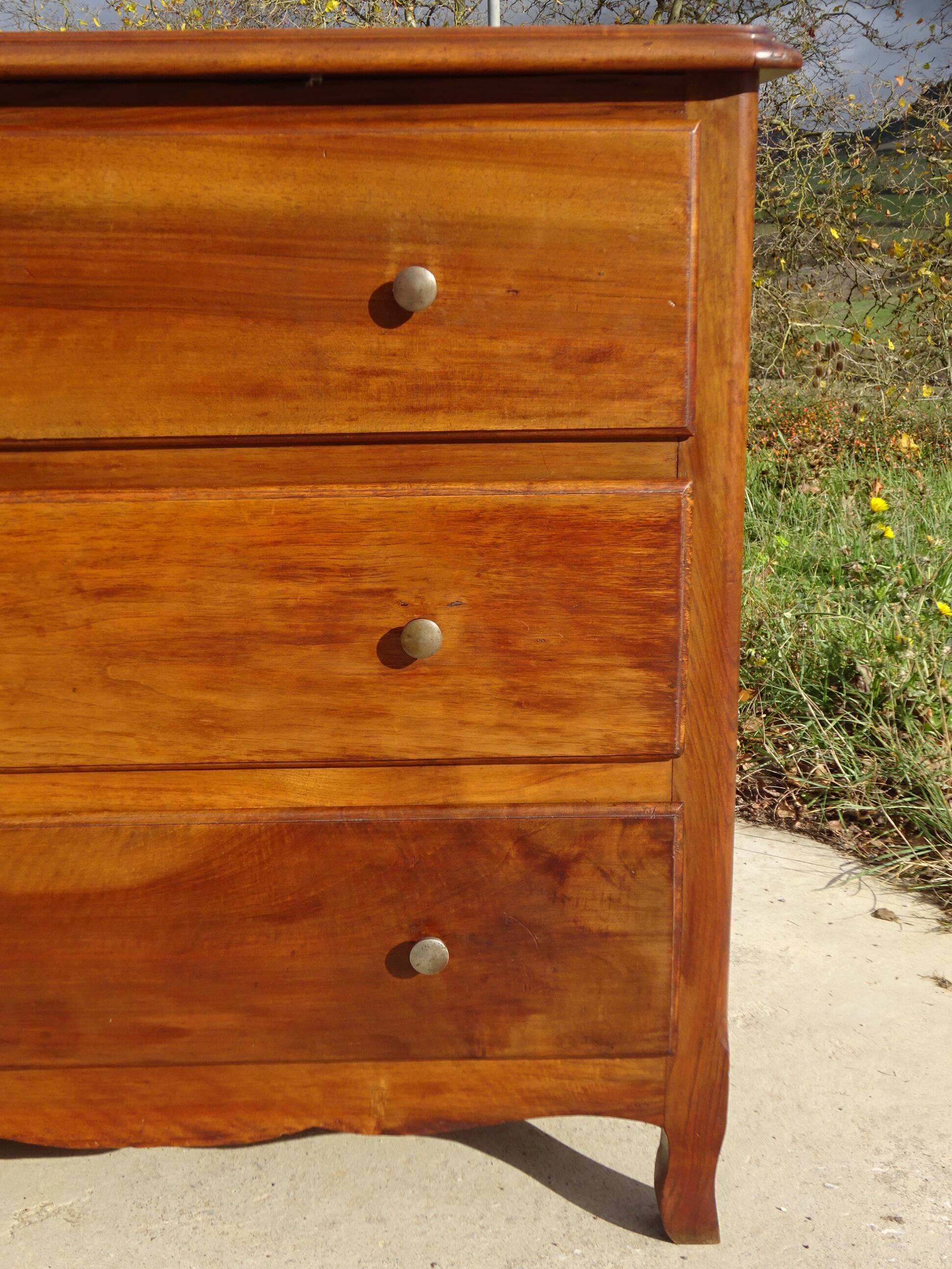 Simple walnut chest of drawers