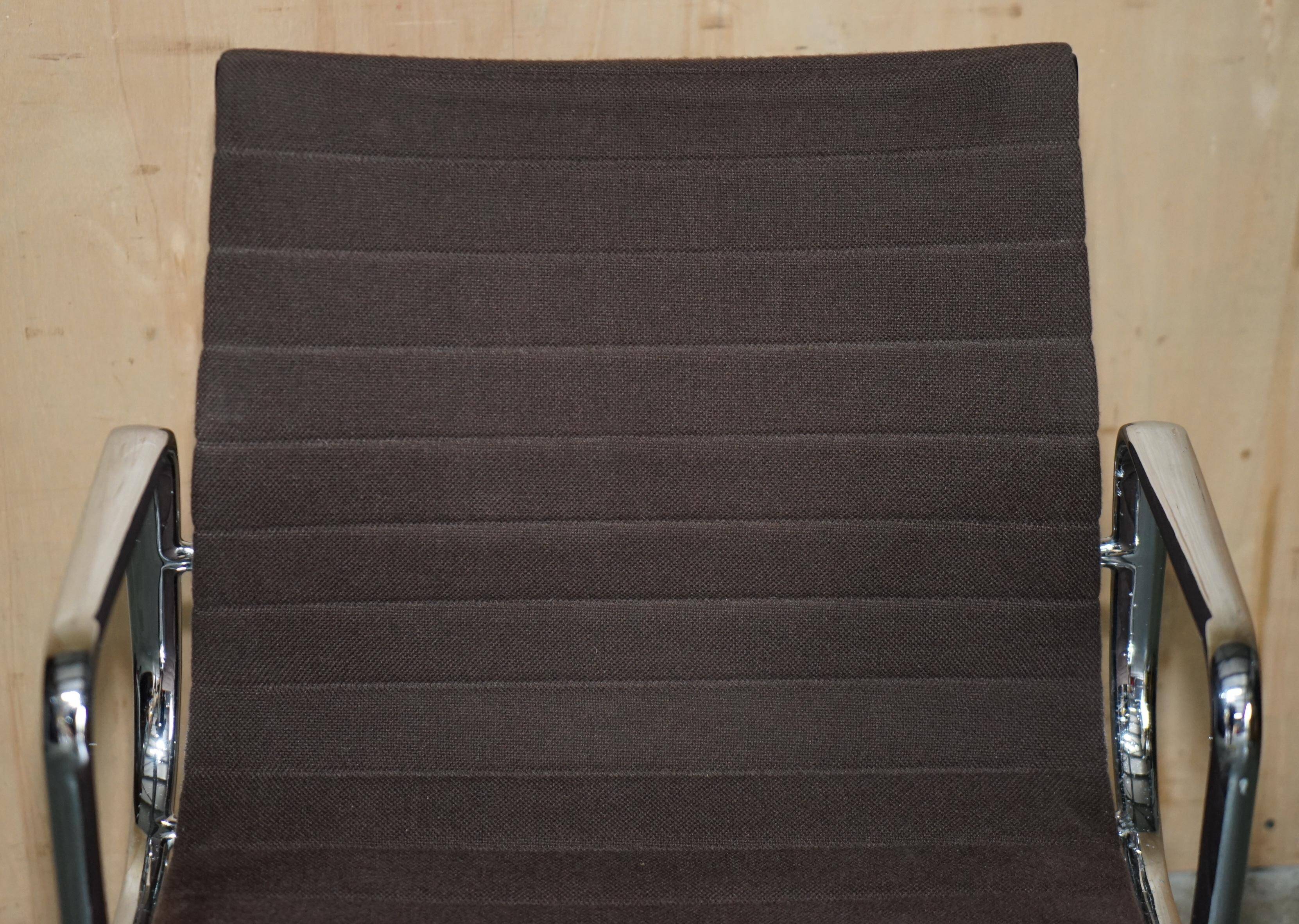 Vitra Eames Herman Miller EA 108 office chair 1989