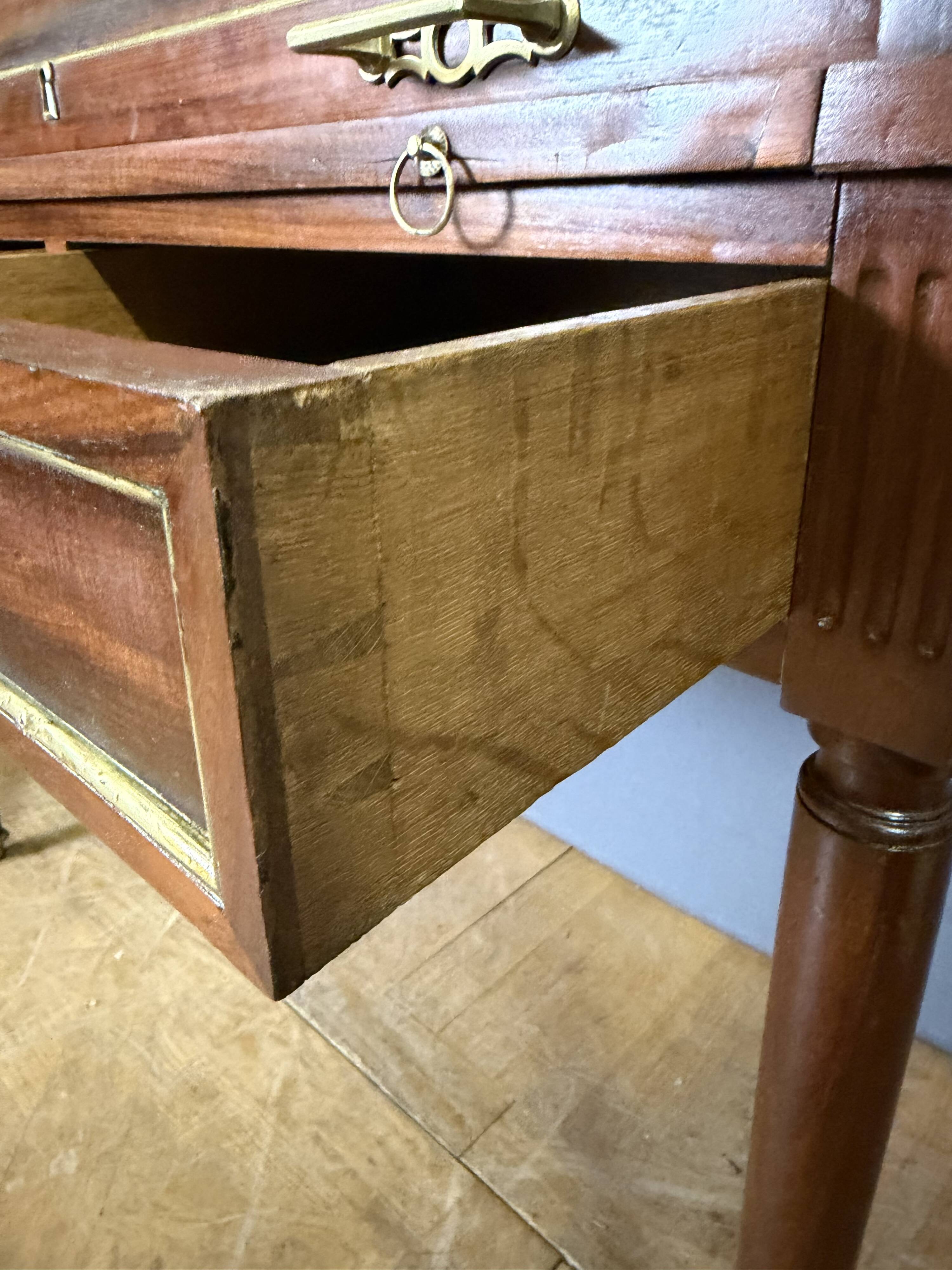 Bureau à Cylindre en Acajou époque Directoire