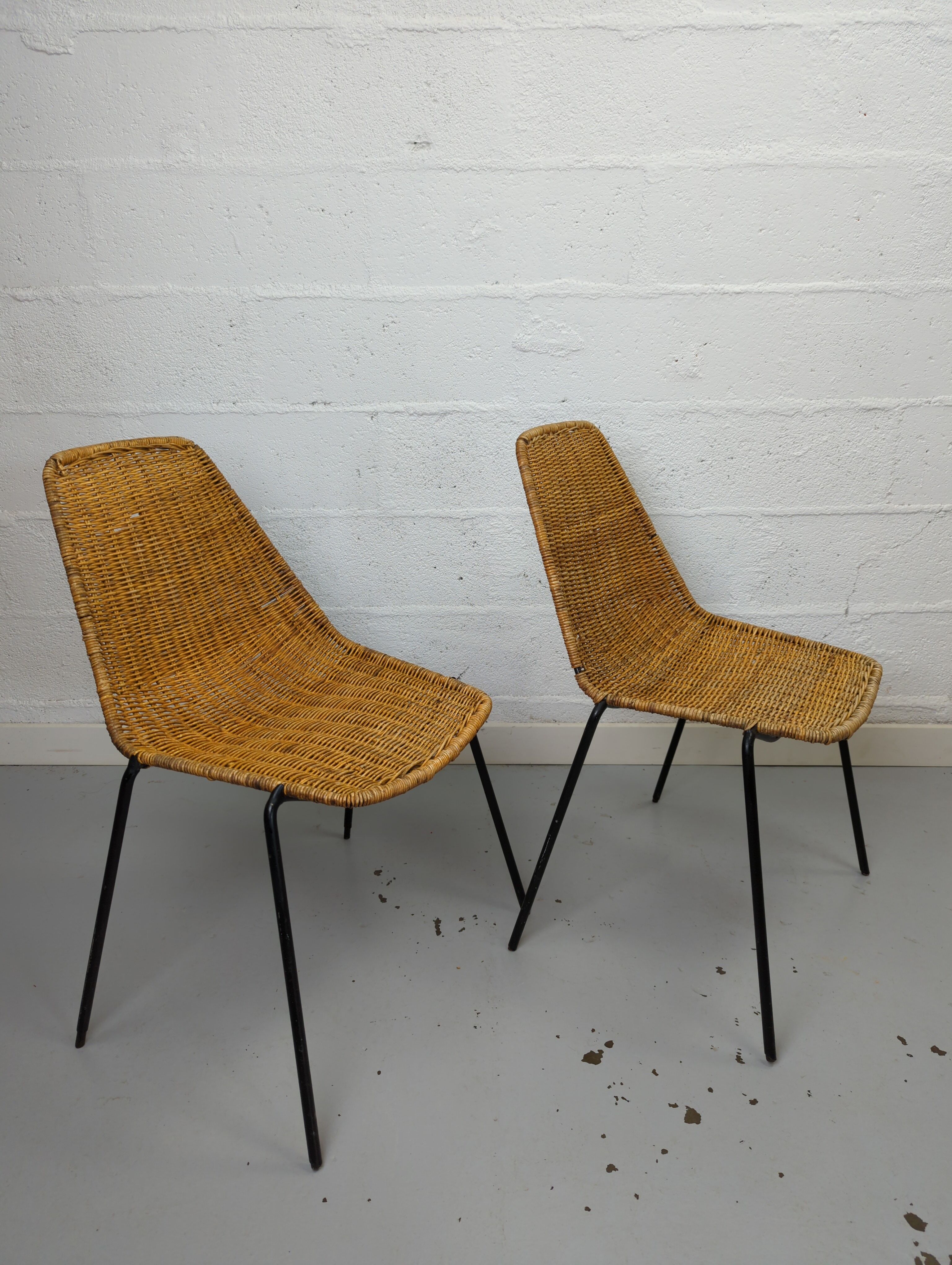 Pair of chairs Gian Franco Legler model Basket