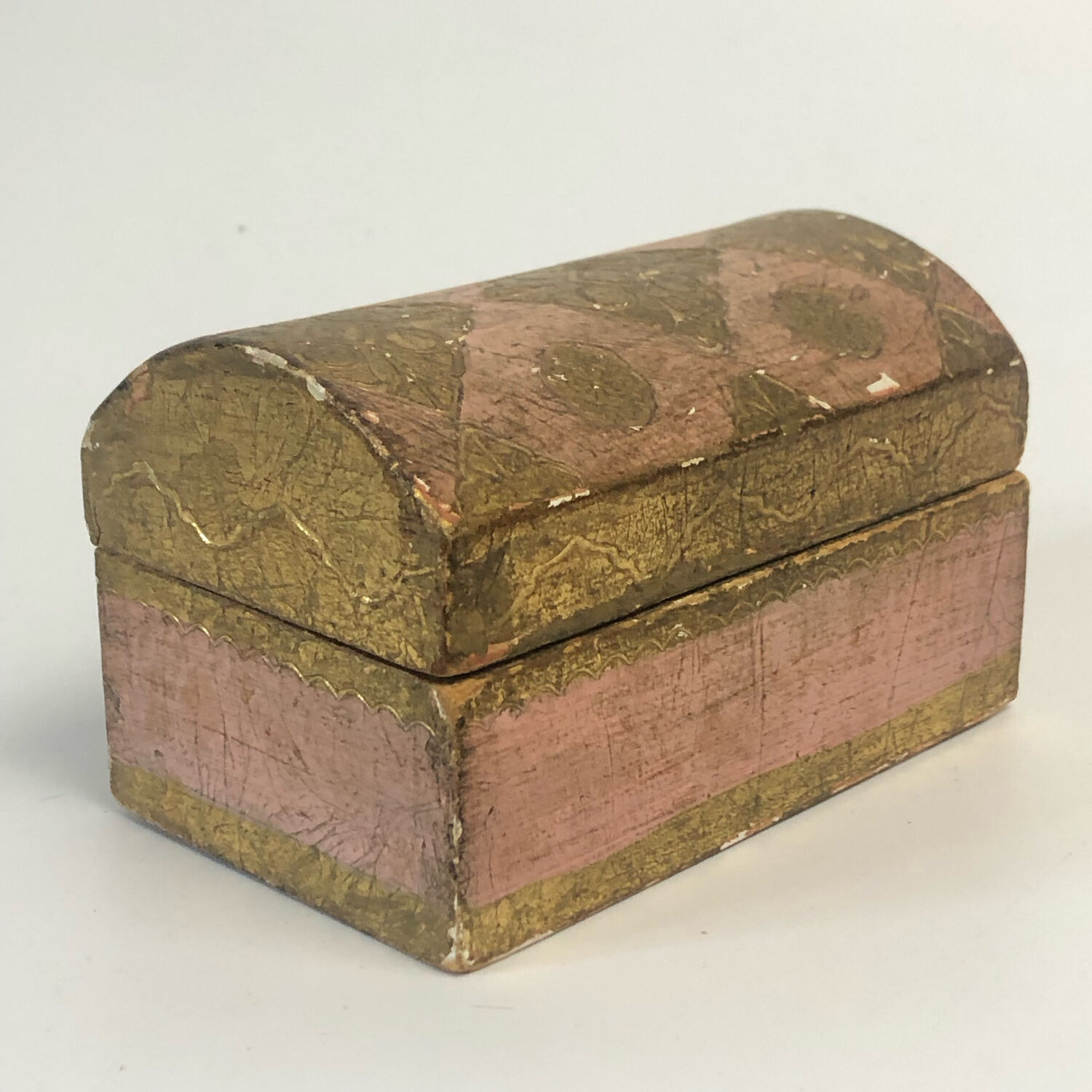 Florentine vintage box, pink and gold