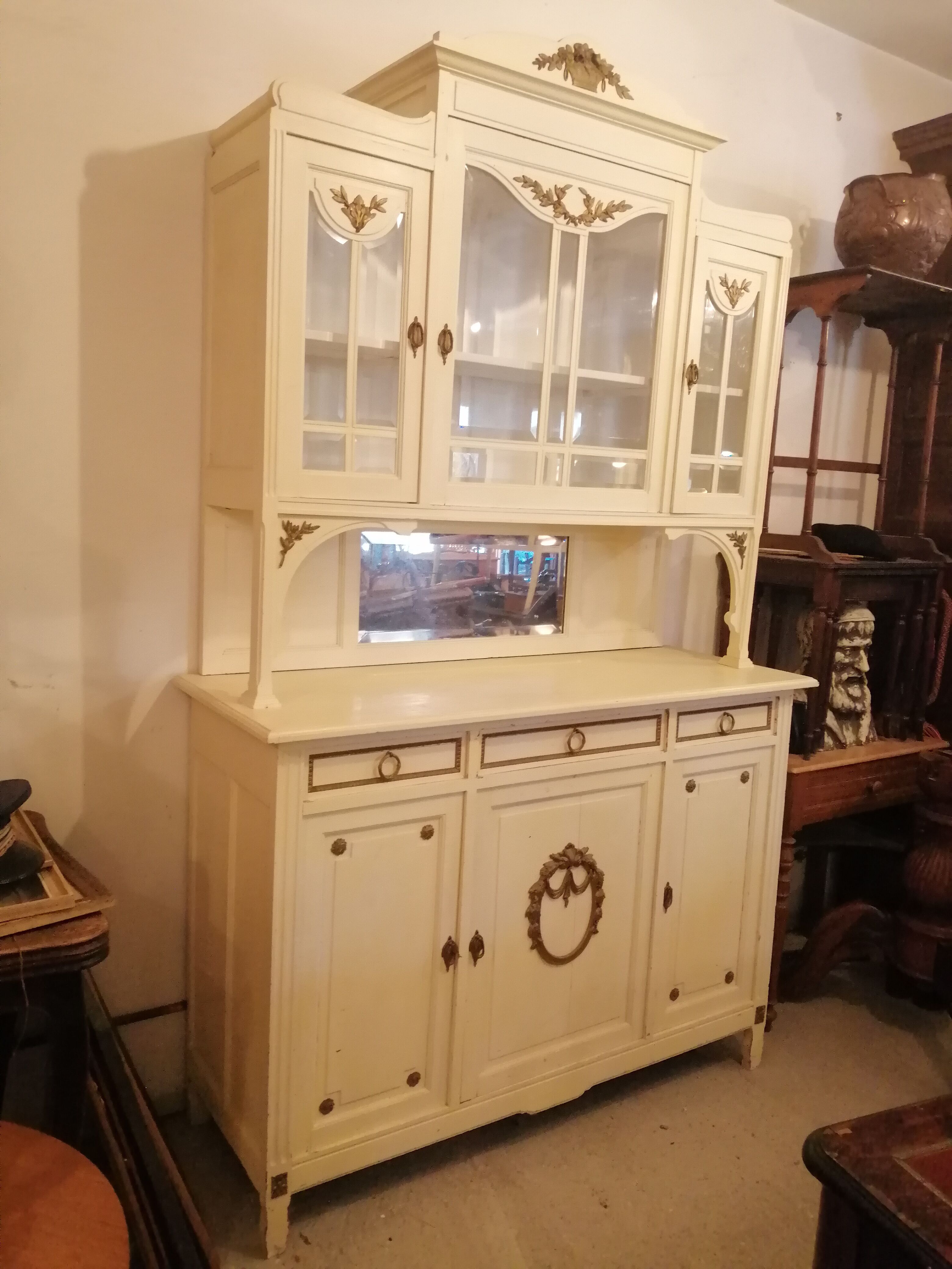 Two-body glass-body art nouveau style