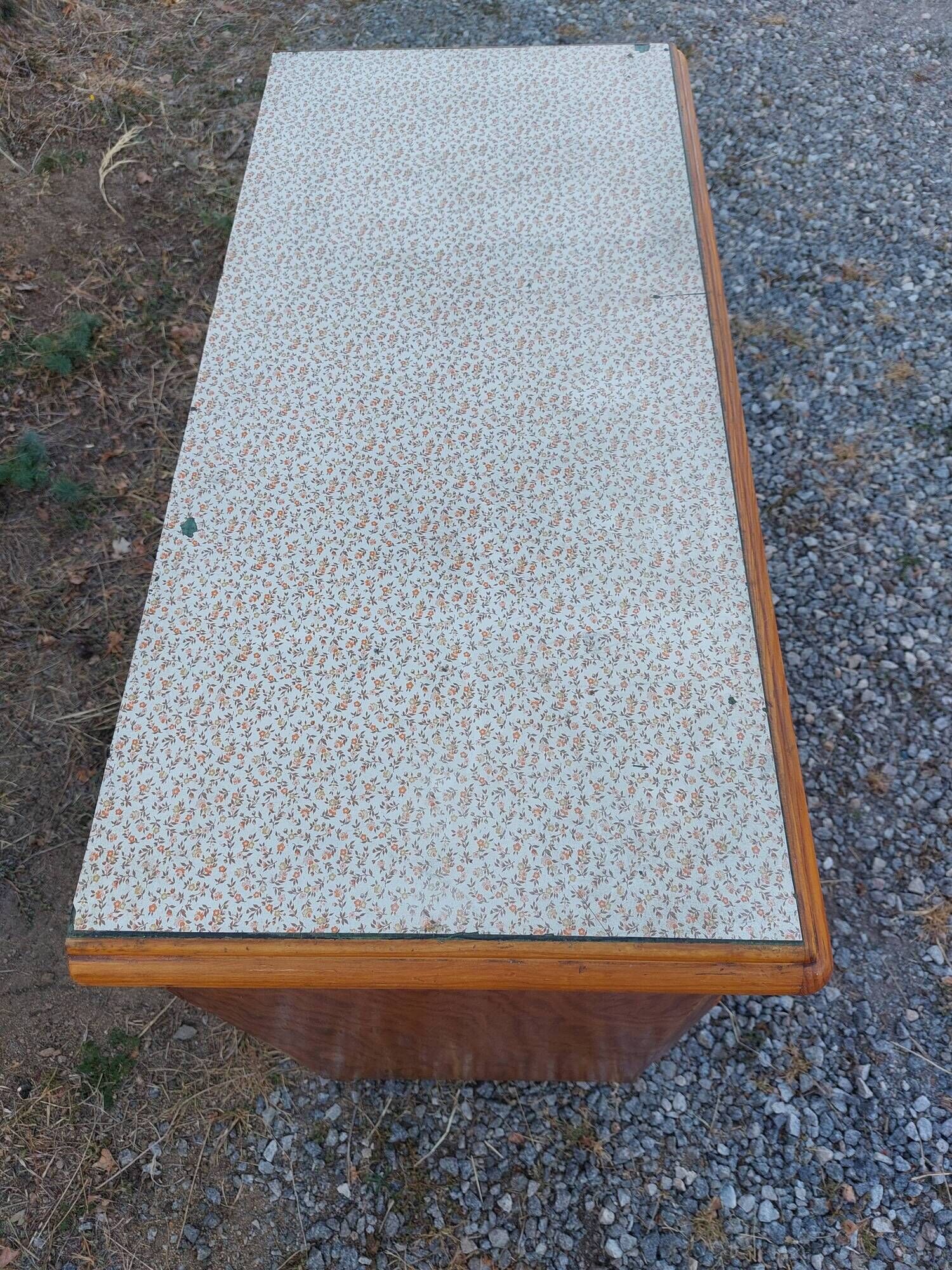 Mado buffet, asymmetrical doors, metal, floral top, vintage