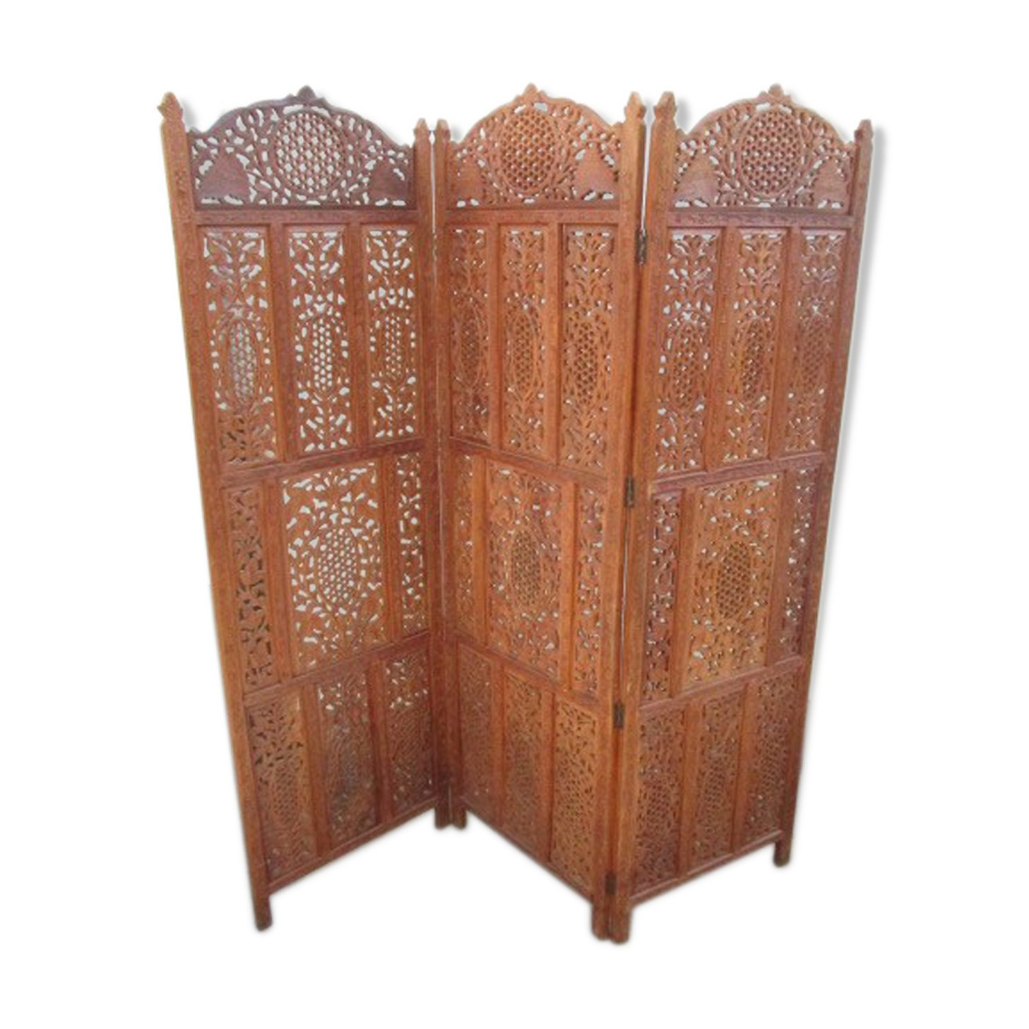 Indonesian screen 3 panels