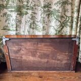 Elégante étagère murale victorienne en acajou. Fin XIXe