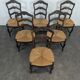 Série de 6 larges chaises de style Provençal en Noyer sculté