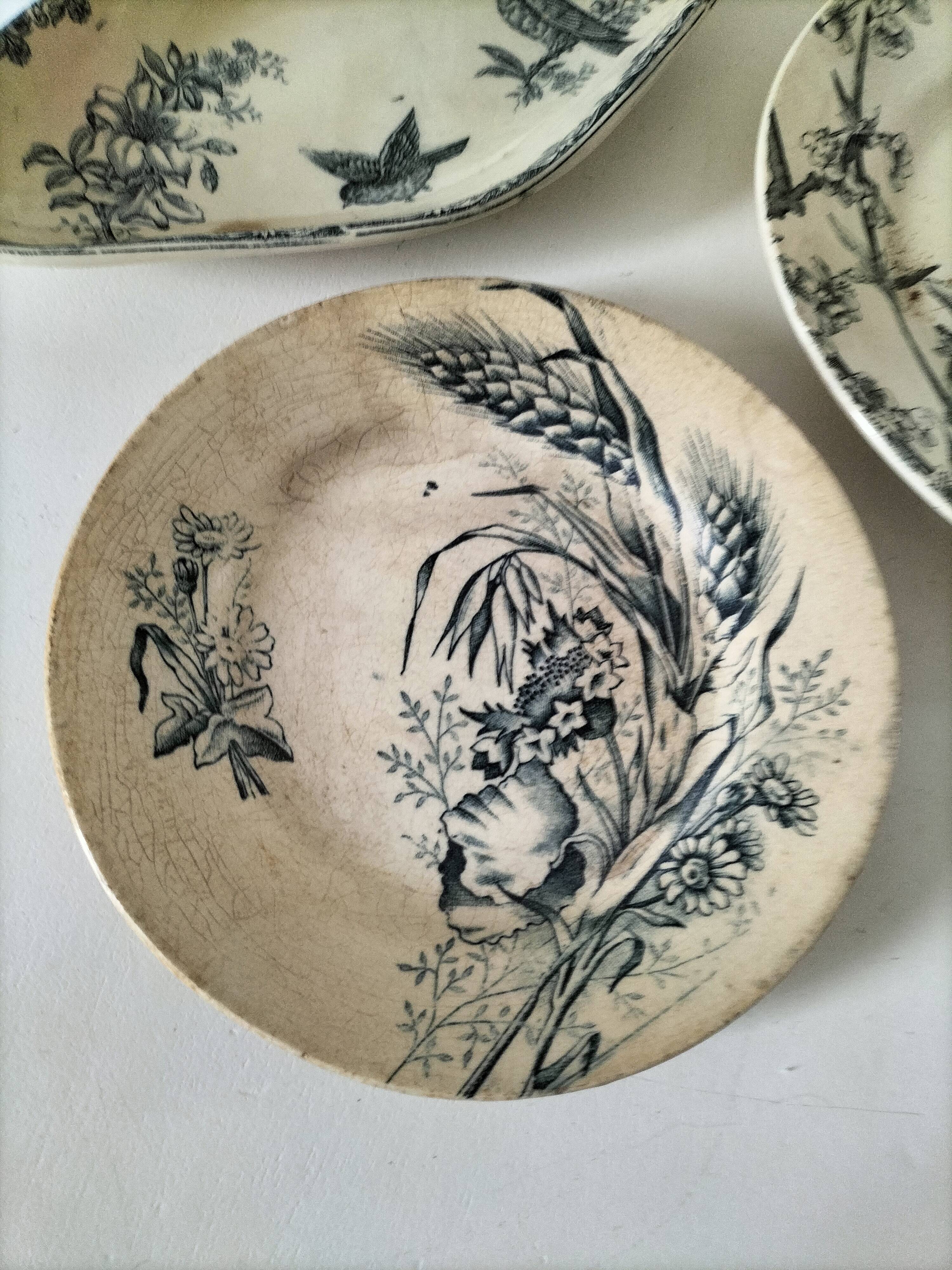 Set of 4 ancient iron lands – naturalistic decorations – around 1890-1910