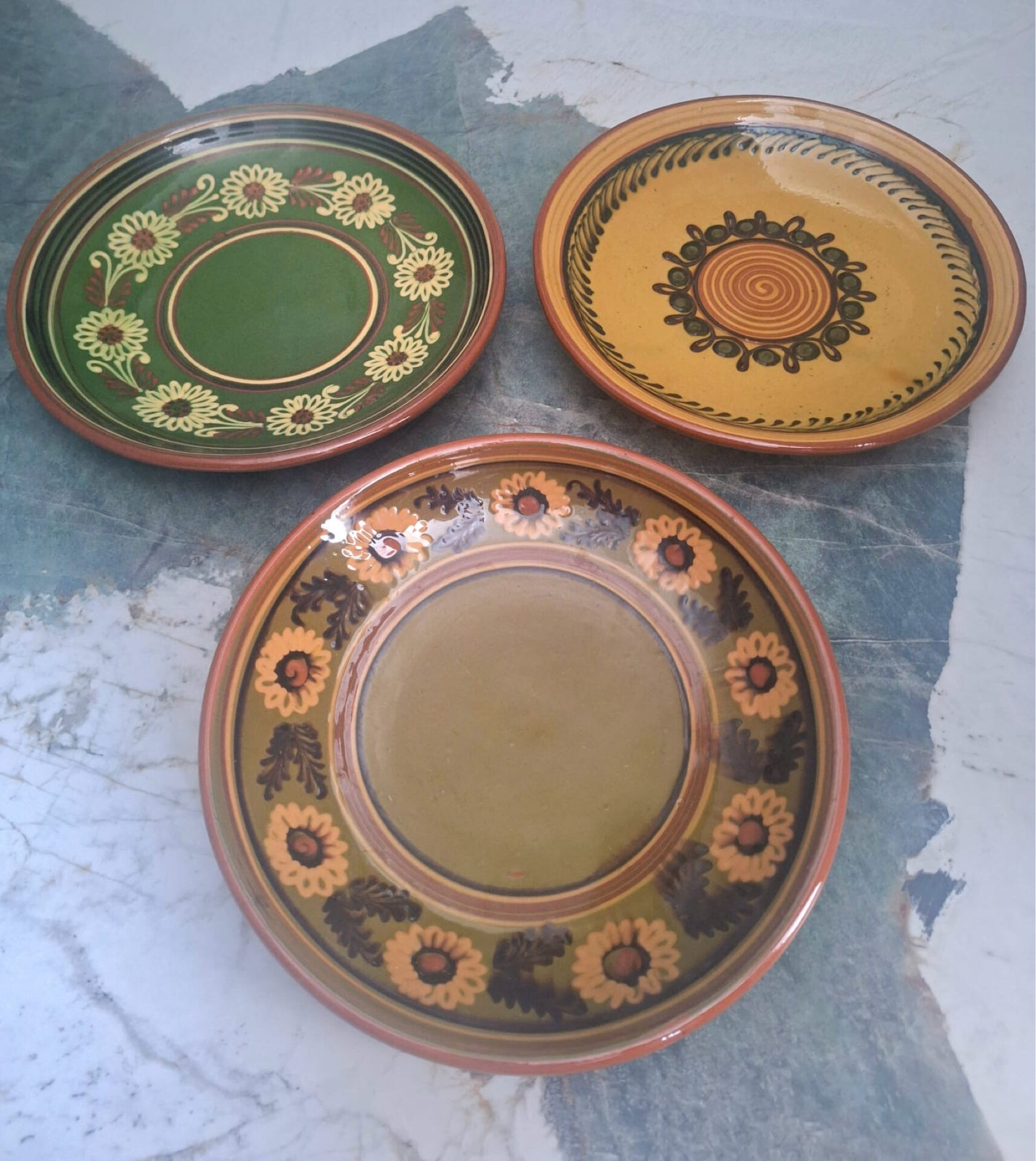 Set of 3 vintage Polish plates from Cepelia, antique tableware.