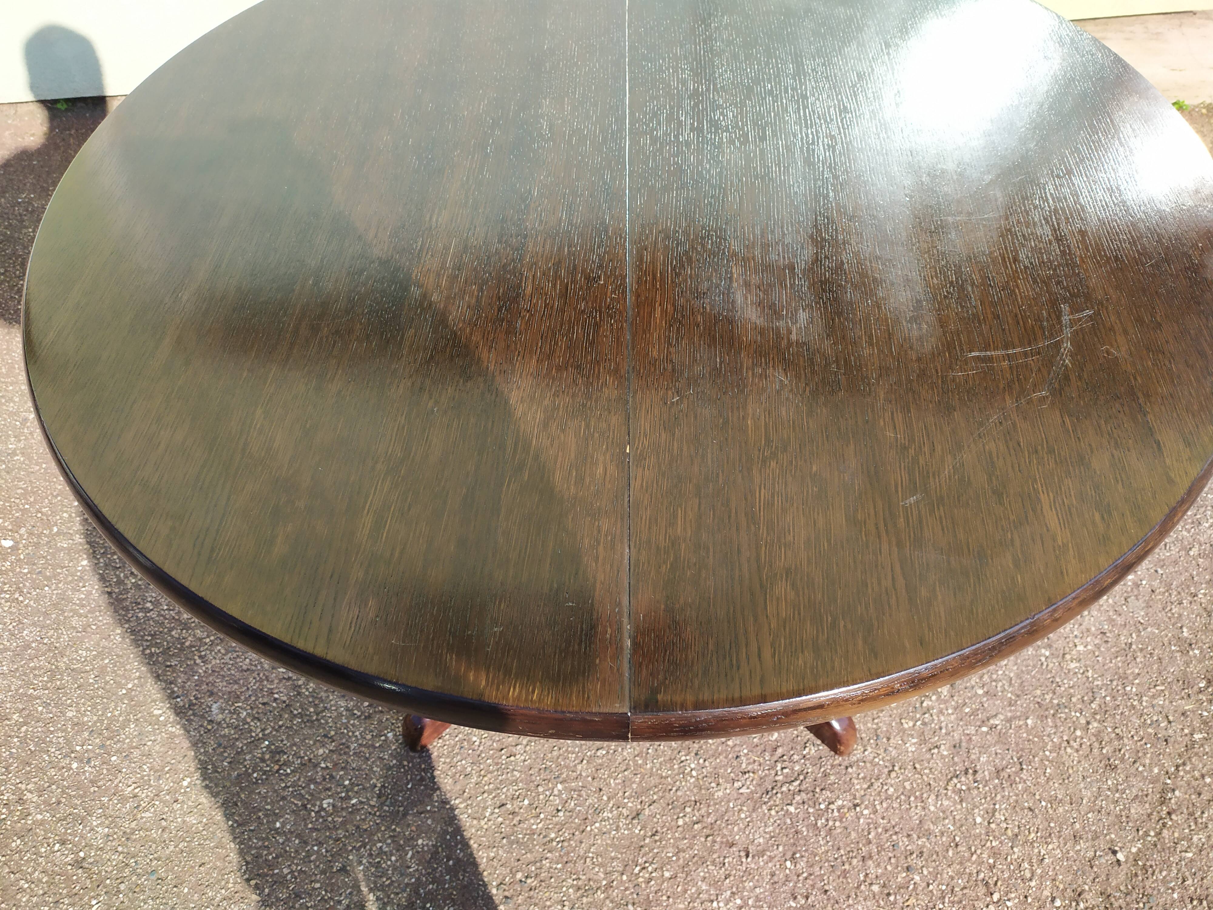 Round extendable wooden table - year 1960 - 110cm to 210cm