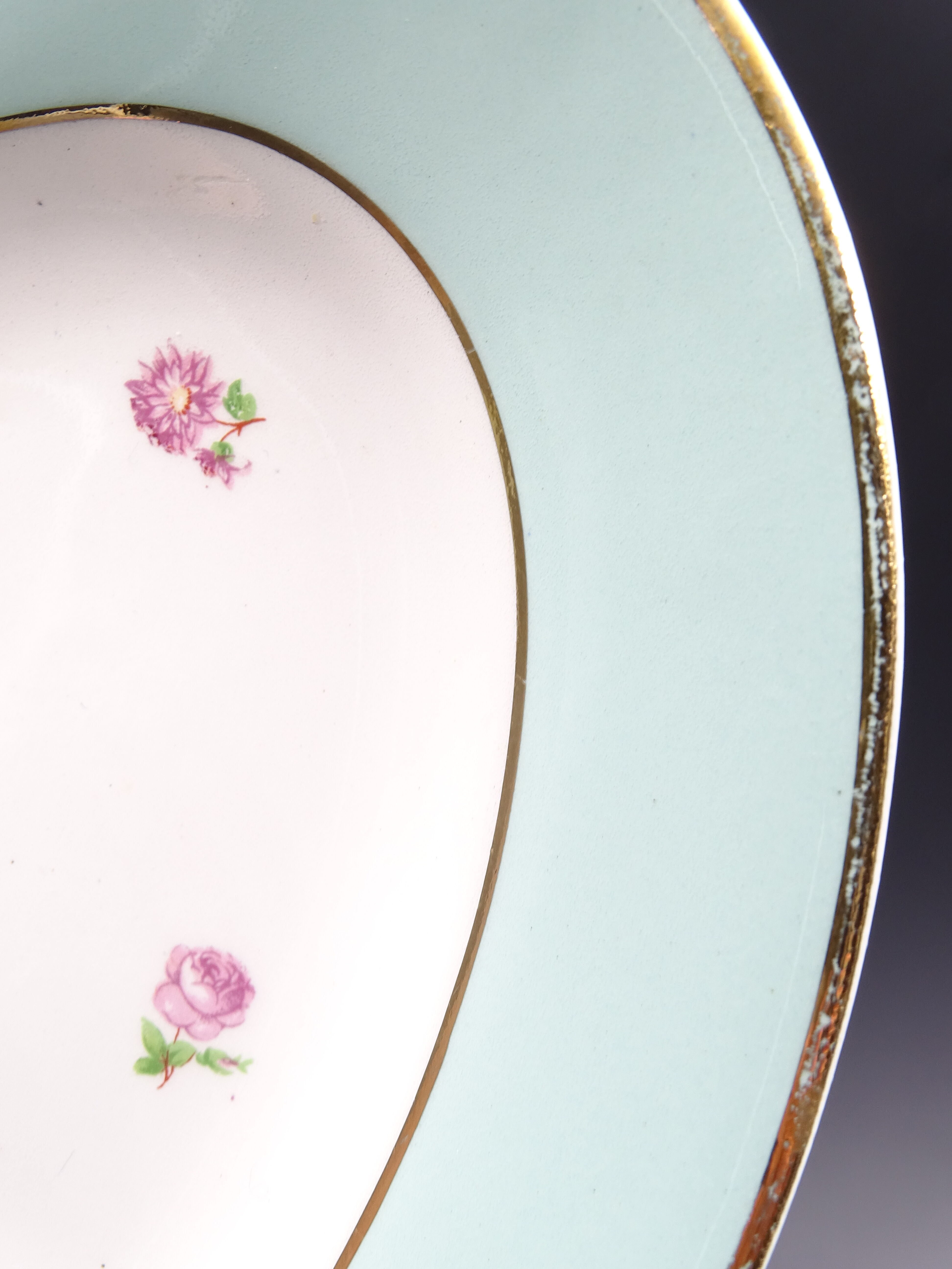 Pair of small cups or opaque porcelain ravines Model Duchess, St Amand Hamage