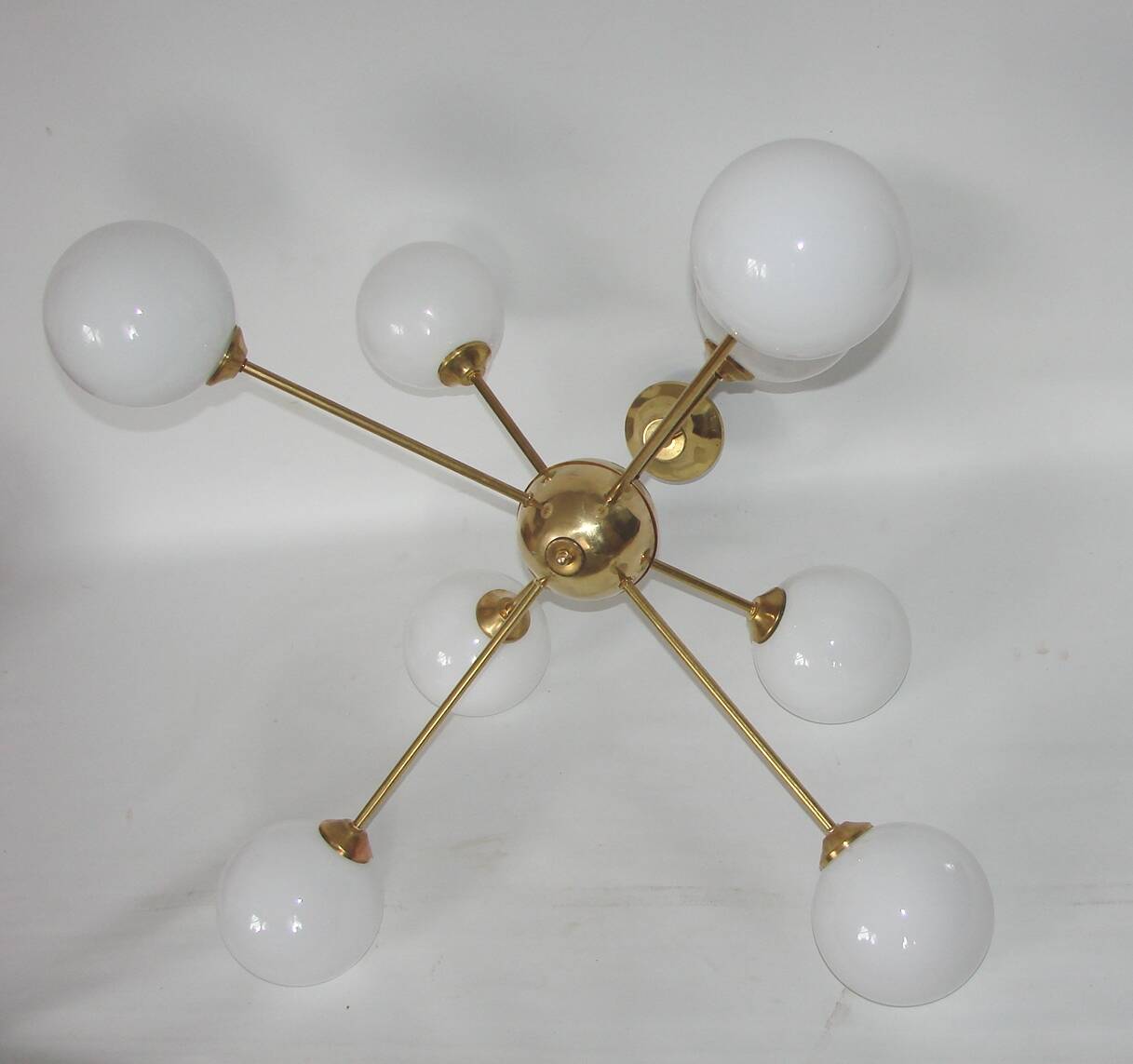 1960s Sputnik chandelier | Brass and glass | 8x E14 | Vintage
