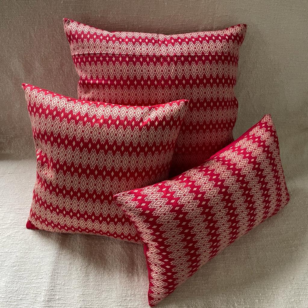 Cushion Kachin red beige 50x50 cm