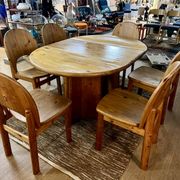 Large Scandinavian pine table - 6 chairs
