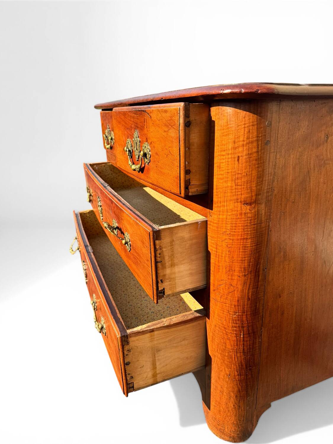 Regency period Louis XIV commode 17th-18th century
