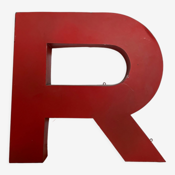Letter of sign R