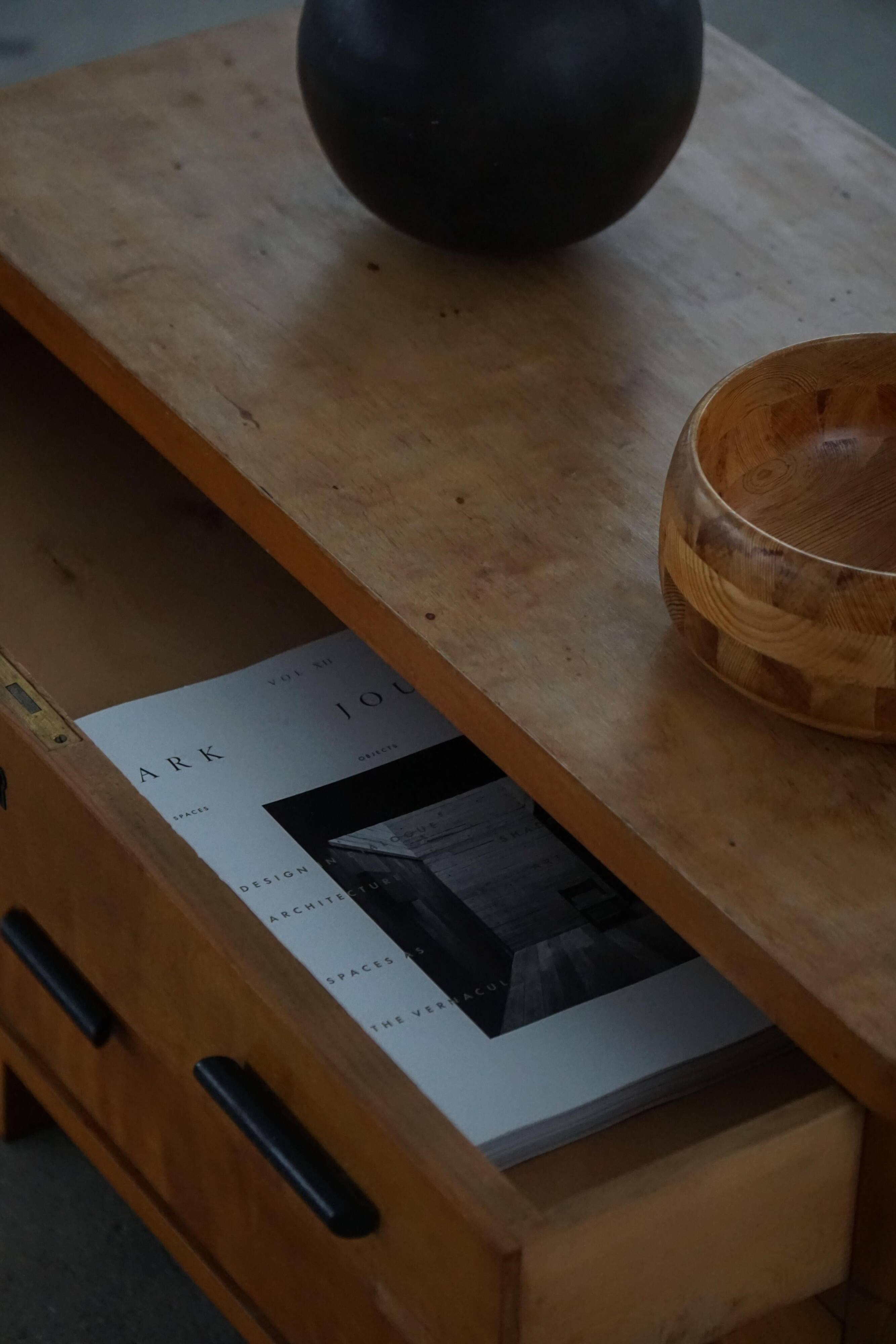 Scandinavian functionalism / Art Deco, Birch chest of drawers, 1930s–40s