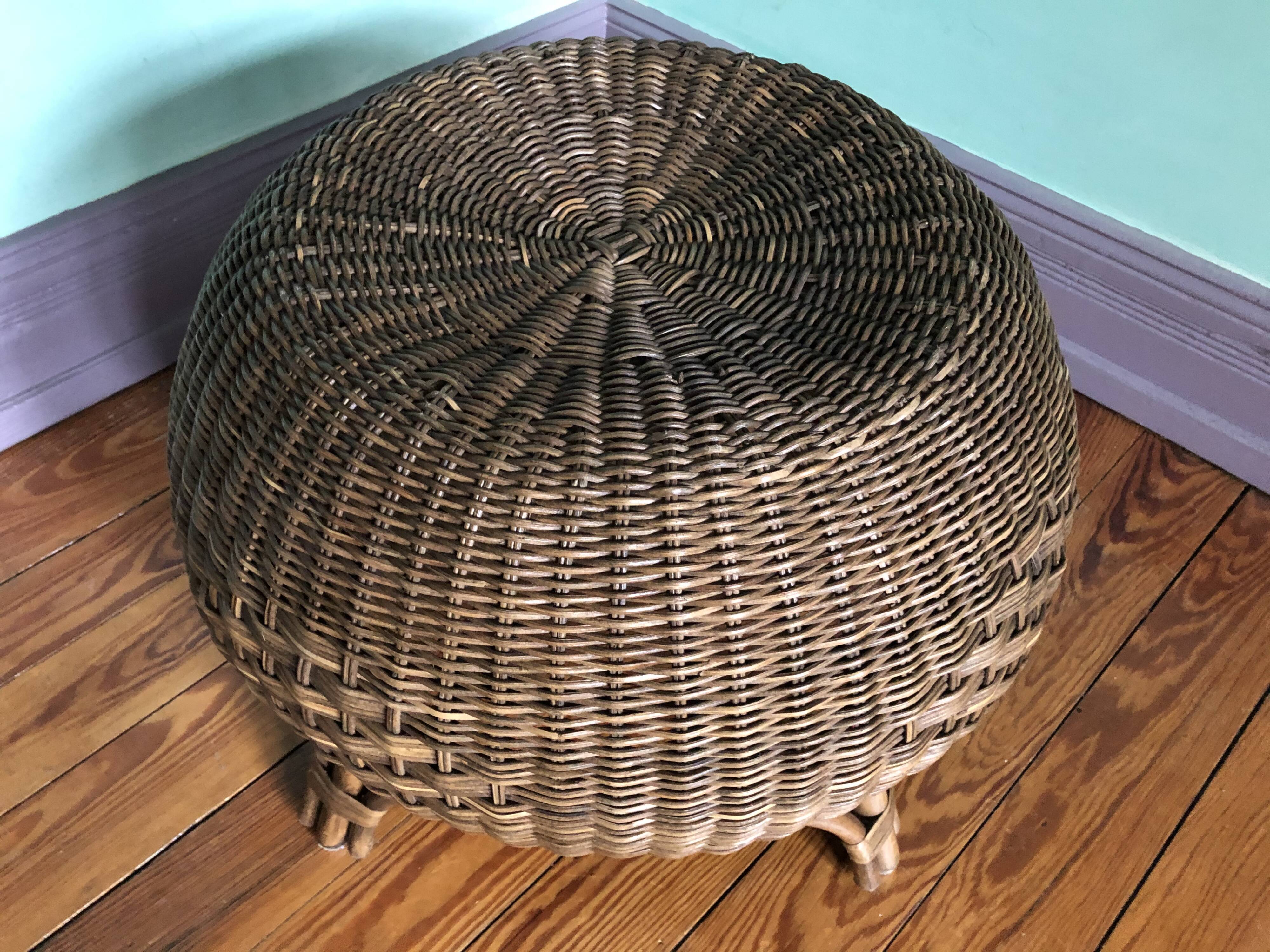 Ottoman stool in rattan from the 60s
