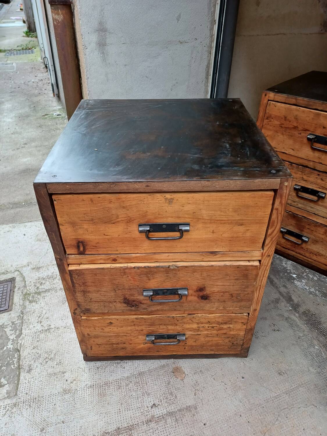 Pair of workshop furniture, solid wood, metal top 1930, 1950