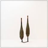 Paire de grandes quilles d'exercice en bois sur socle début du 20ème siècle