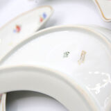 Ravier lune aux motifs de fleurs et liseré or en porcelaine de Limoges