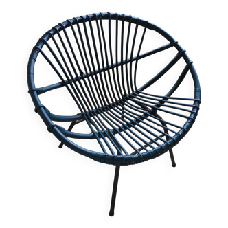 Round painted rattan armchair