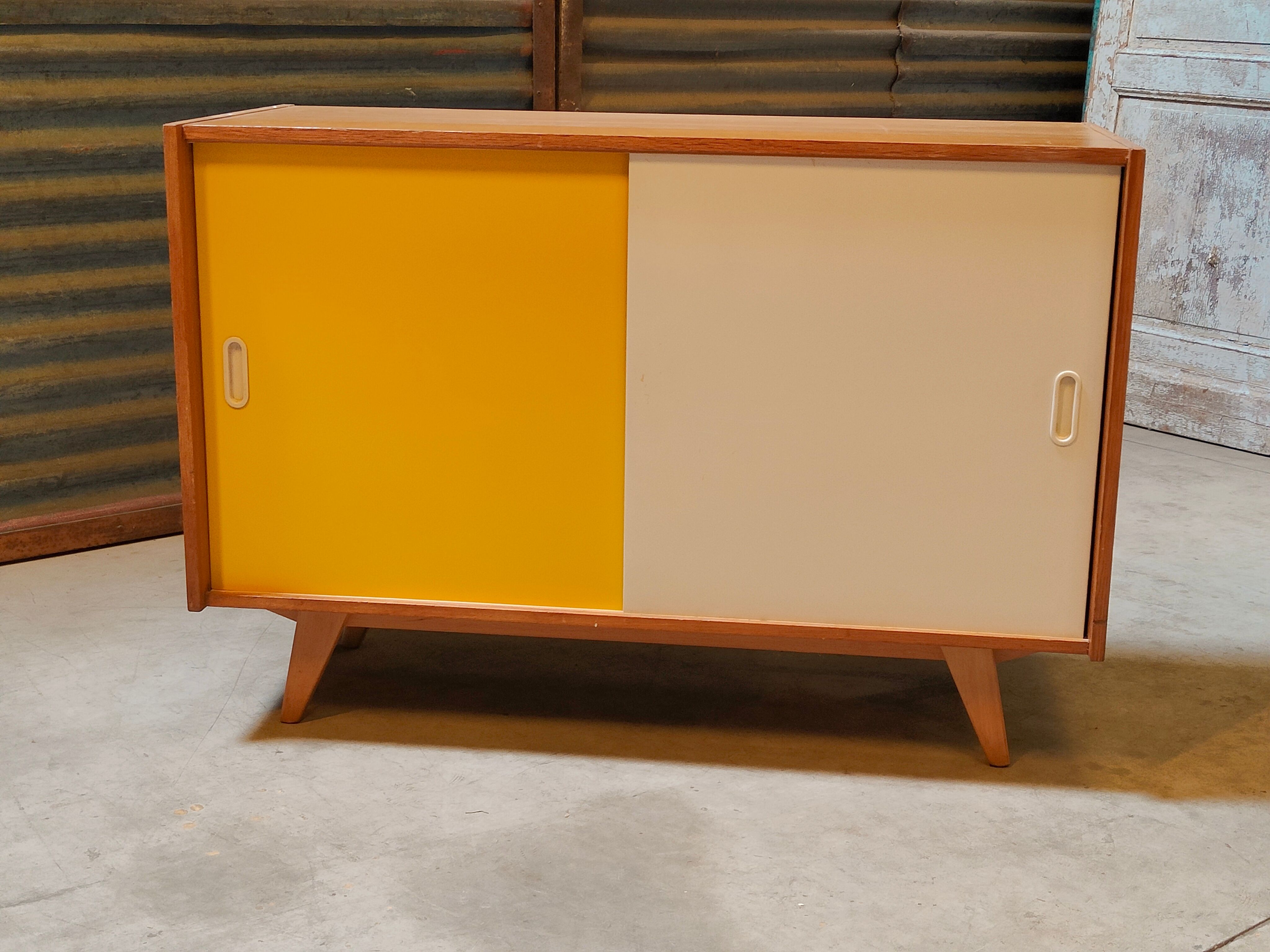 Buffet U 452 Yellow by Jiri Jiroutek for Interier Praha 1960