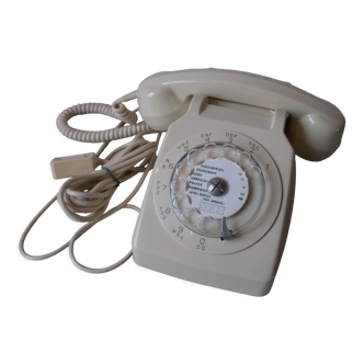 Ancien téléphone SO.CO.TEL 63 de 1982 ivoire modèle à cadran