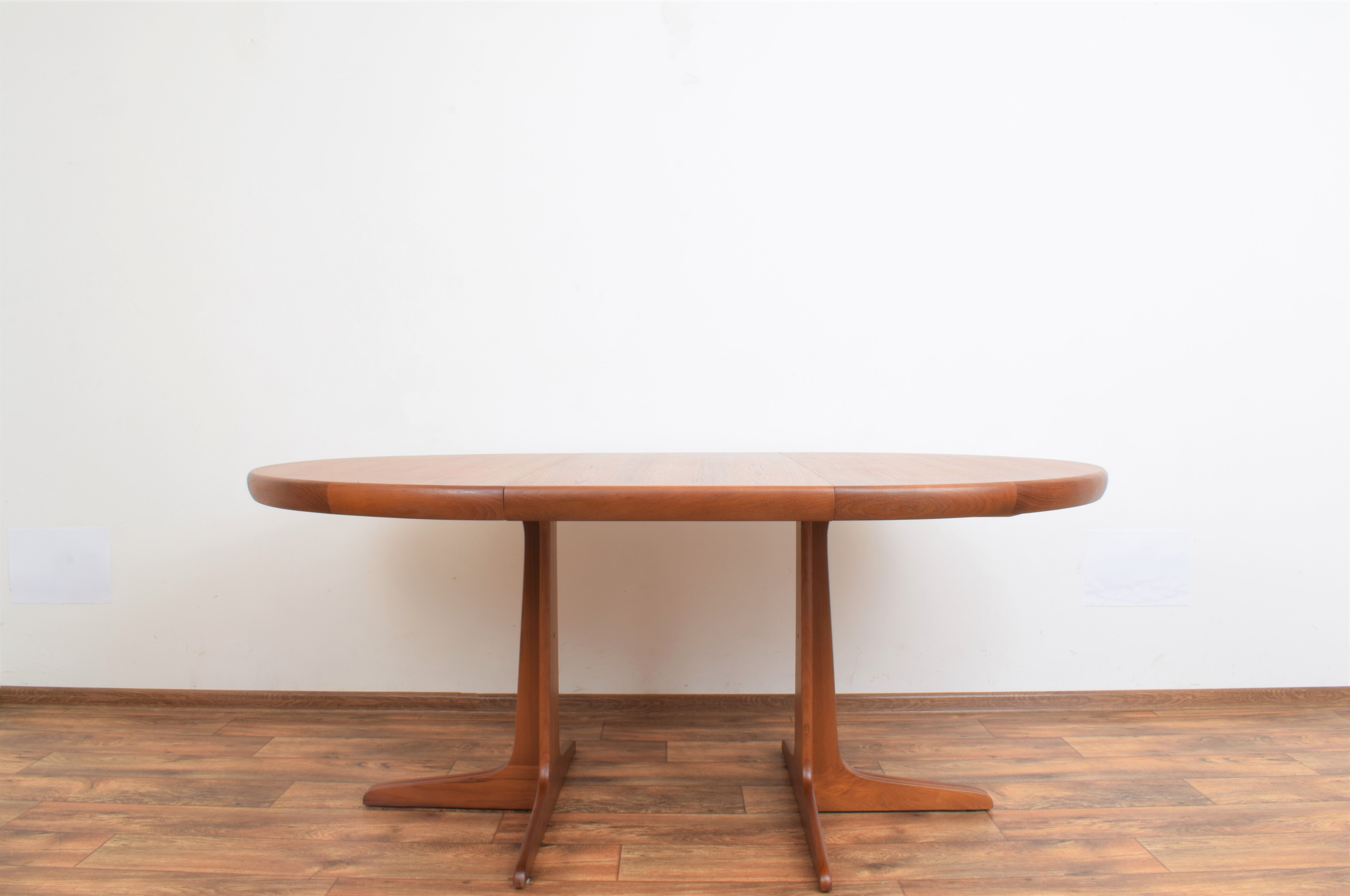 Teak extendable dining table from VV Møbler Spøttrup, 1960
