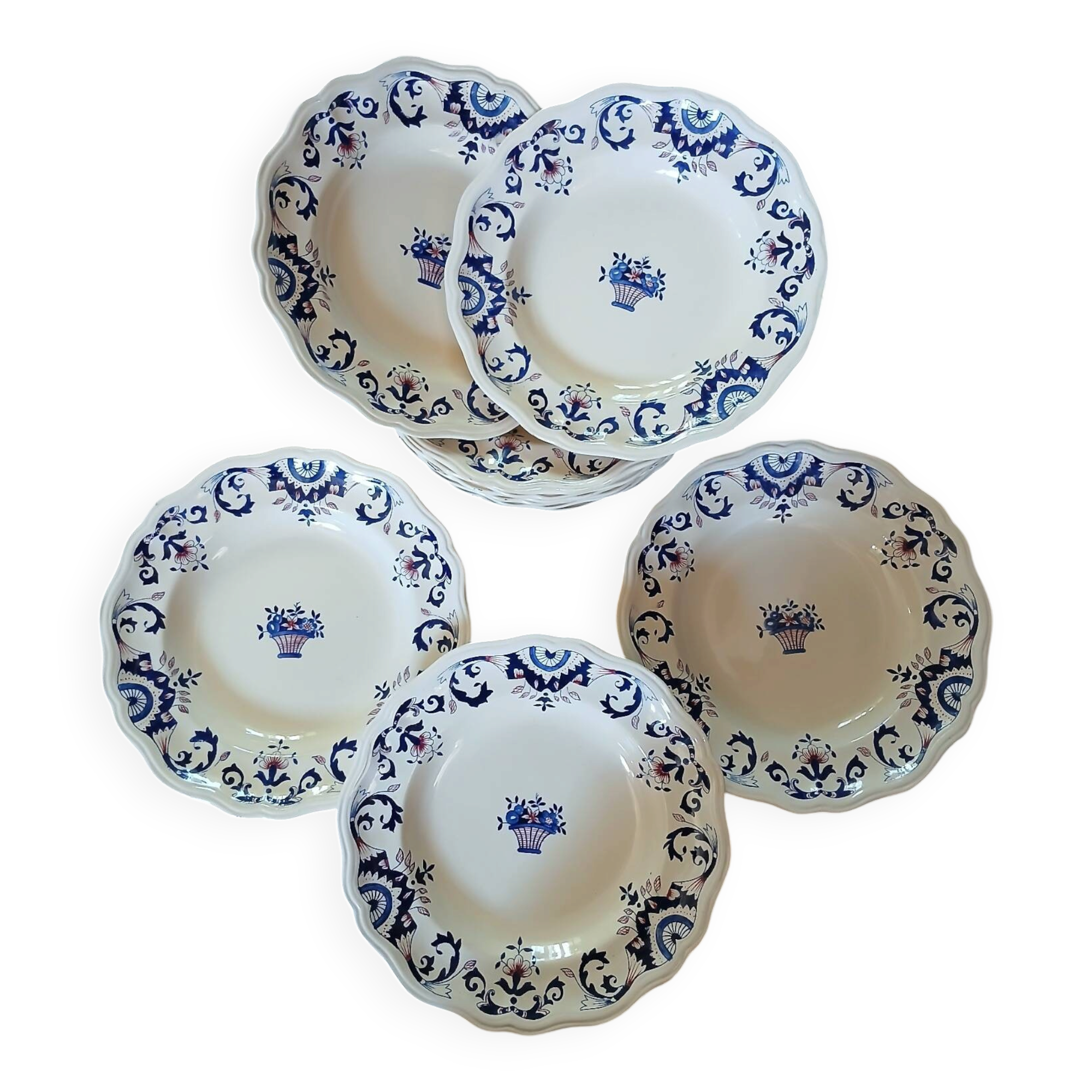 11 assiettes creuses "Rouennais " de Longchamp 