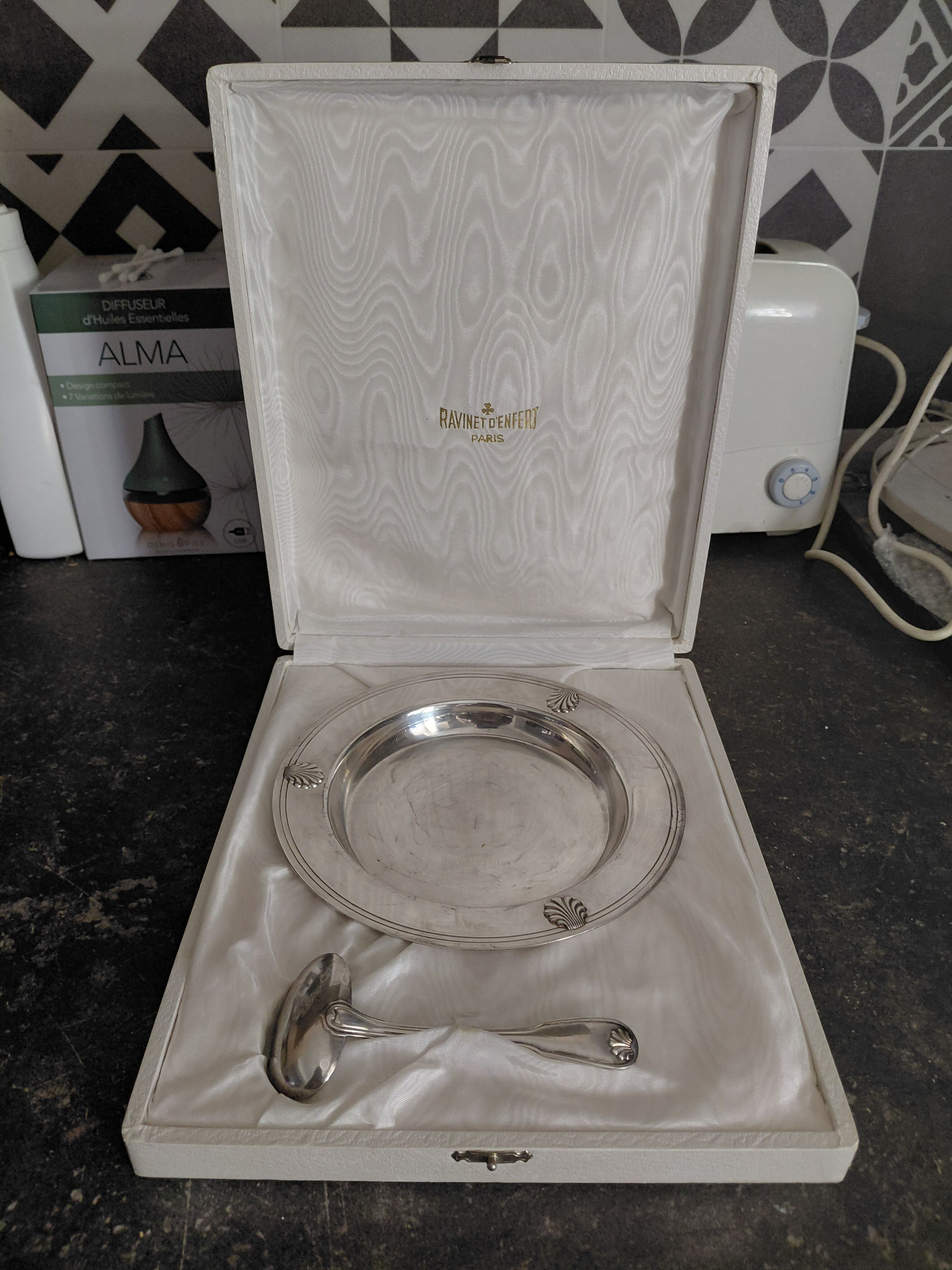 Coffret assiette a bouillie et sa cuillère