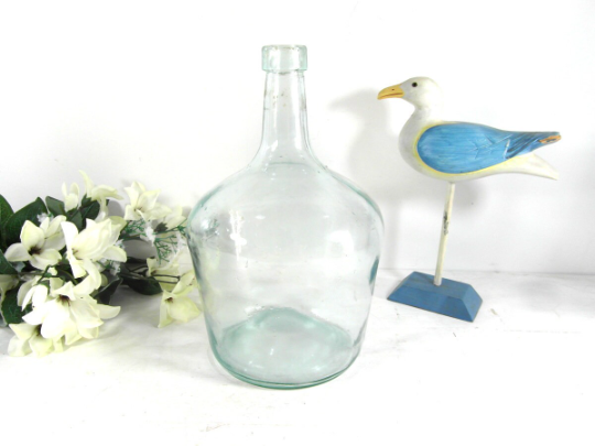 Demijohn of 2 liters