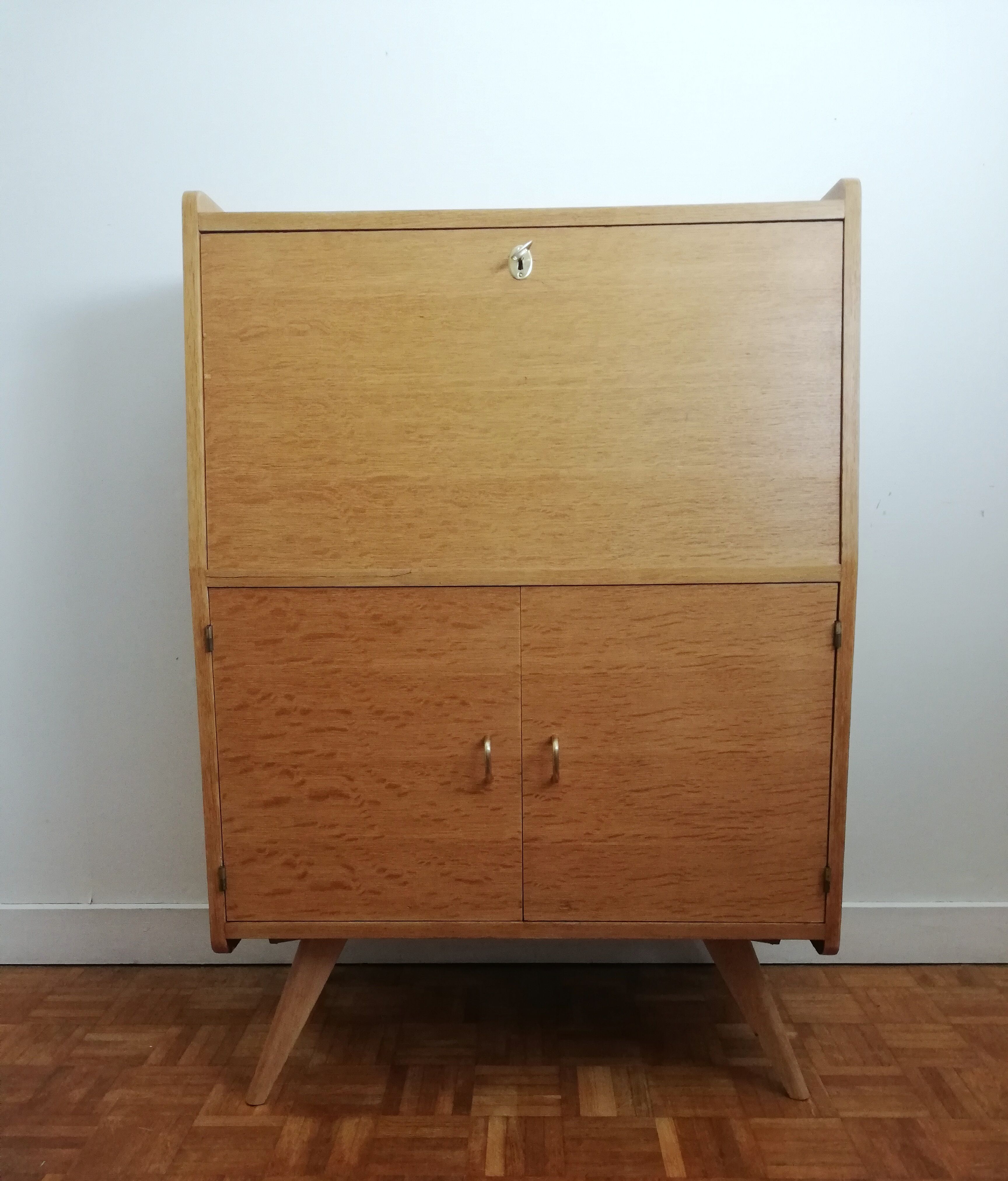 Secretary feet compass renovated