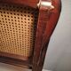 Chaises pliantes en bois et cannage