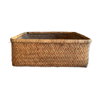 Natural fiber basket