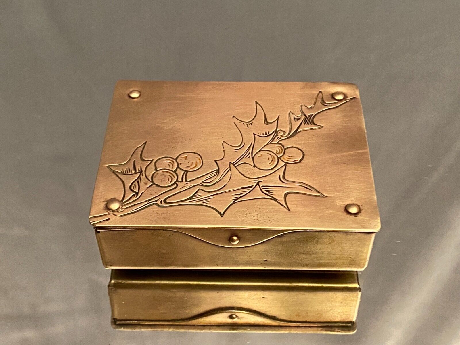 German compartmentalized stamp box early twentieth GHG Gesch holly leaf