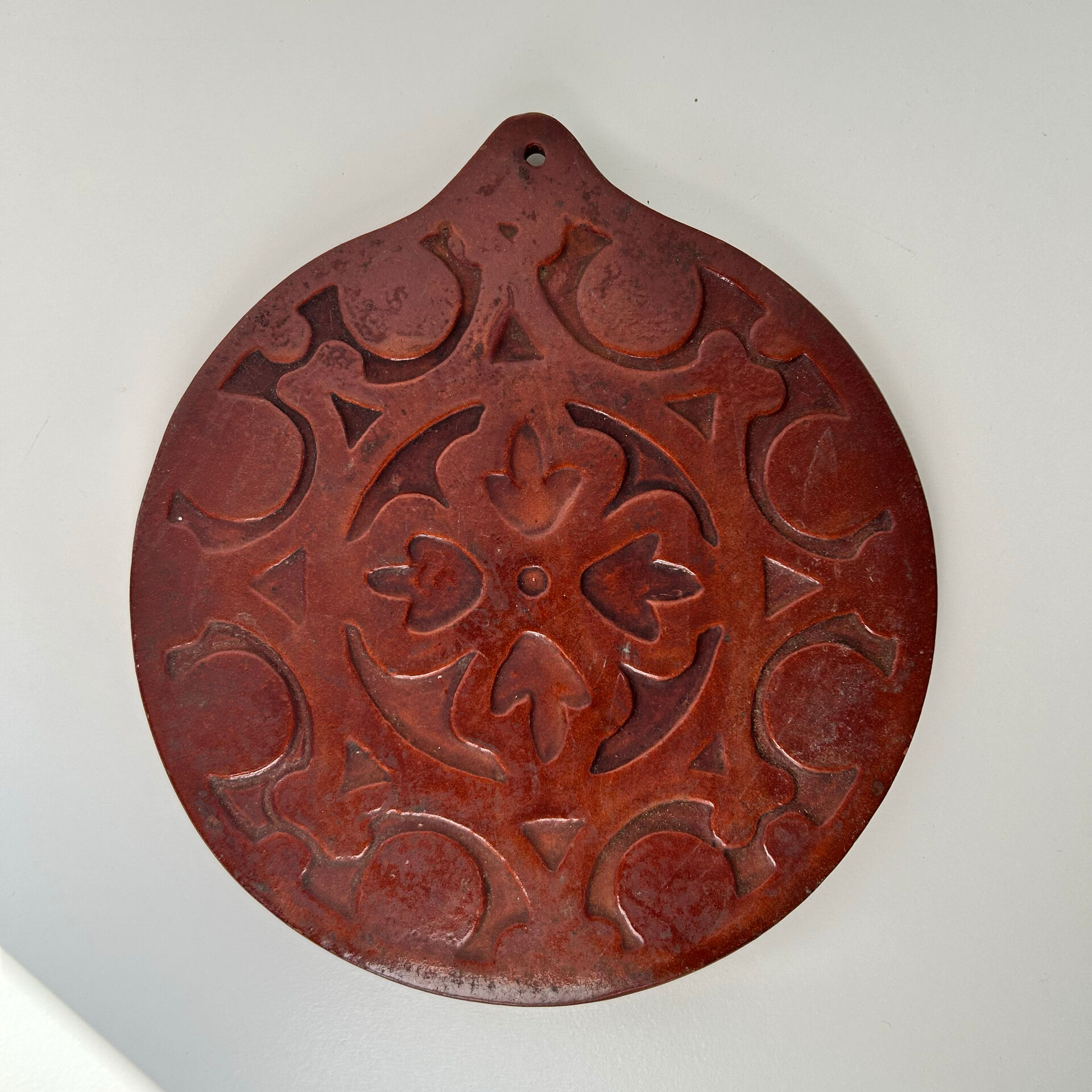 Ceramic wall plaque