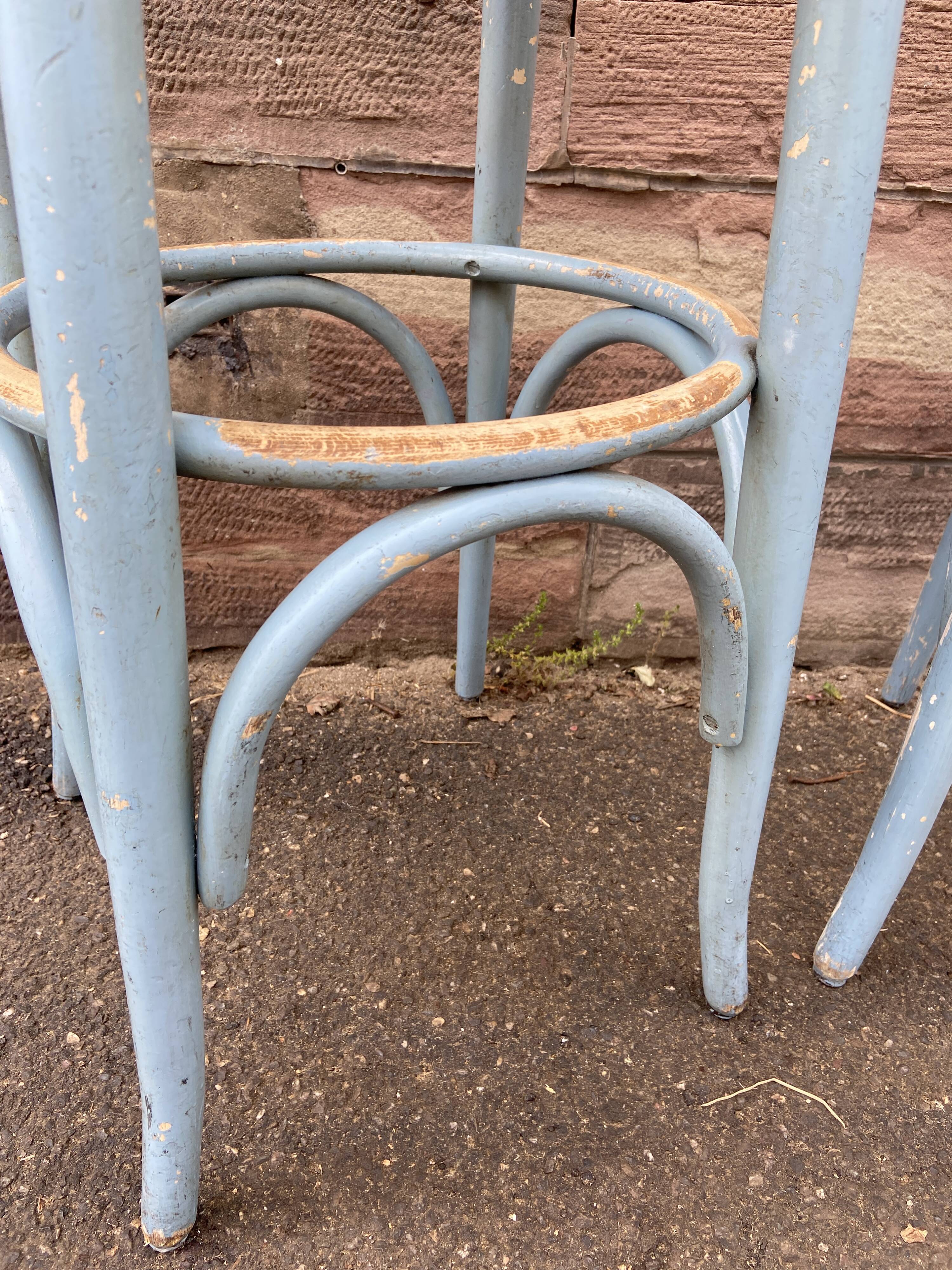 2 stools of bar wood curved imitation leather