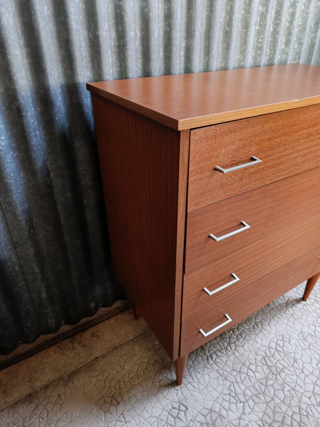 Commode vintage scandinave
