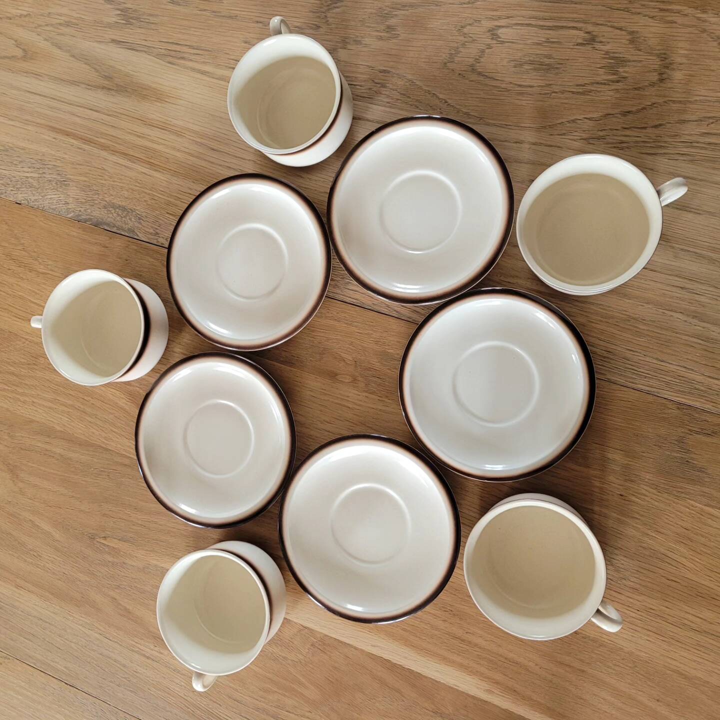5 Boch La Louvière cups and saucers
