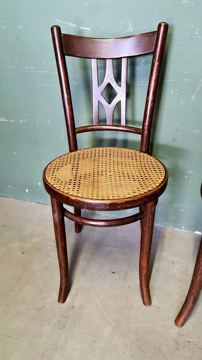 2 old beech Thonet chairs, 1900s