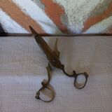 Candle speckle chisel