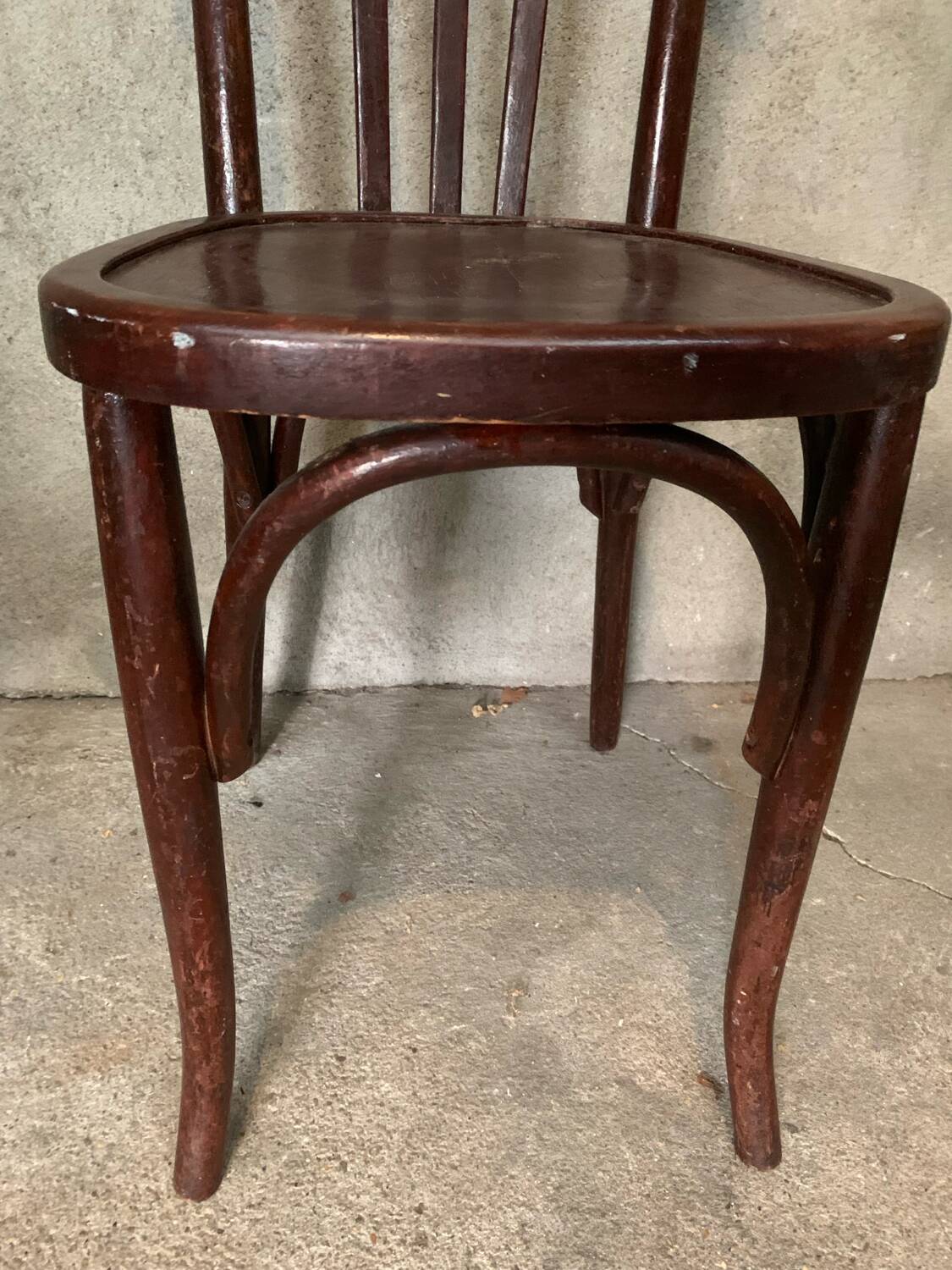 Antoine Bec bistro chair