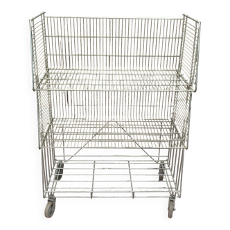 Old display stand